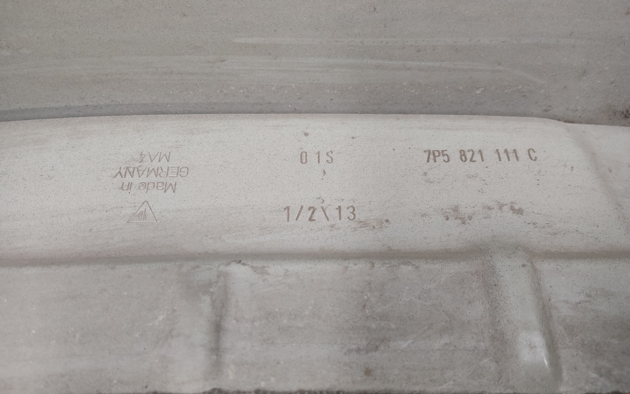 Крыло переднее левое Porsche Cayenne 2 958