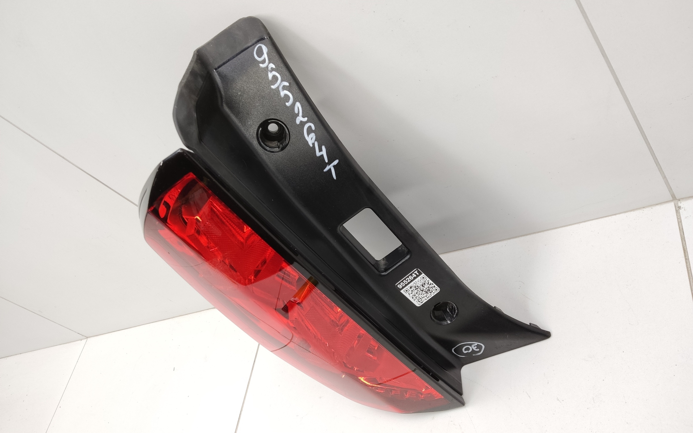 Фонарь задний левый Haval H3