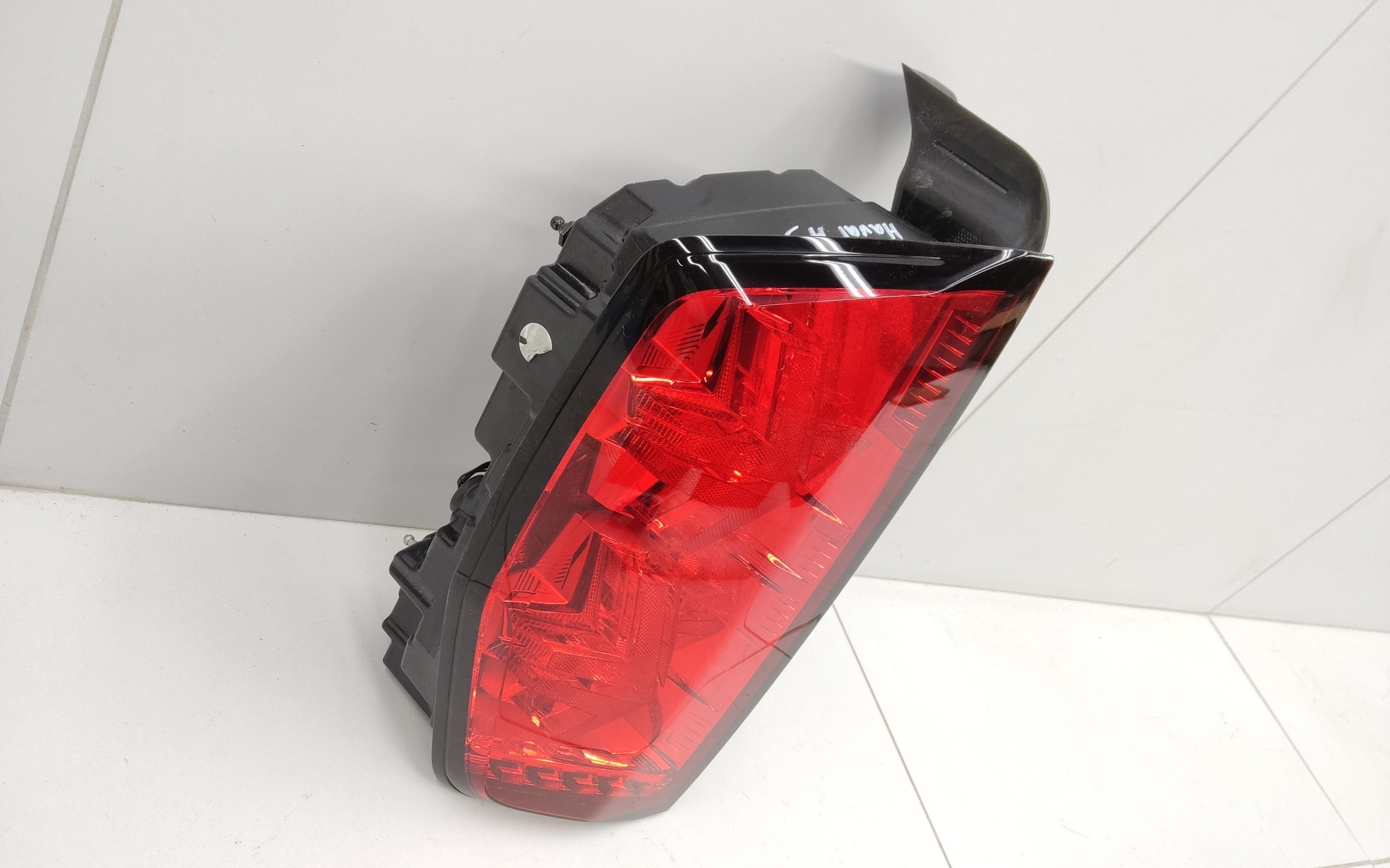 Фонарь задний левый Haval H3