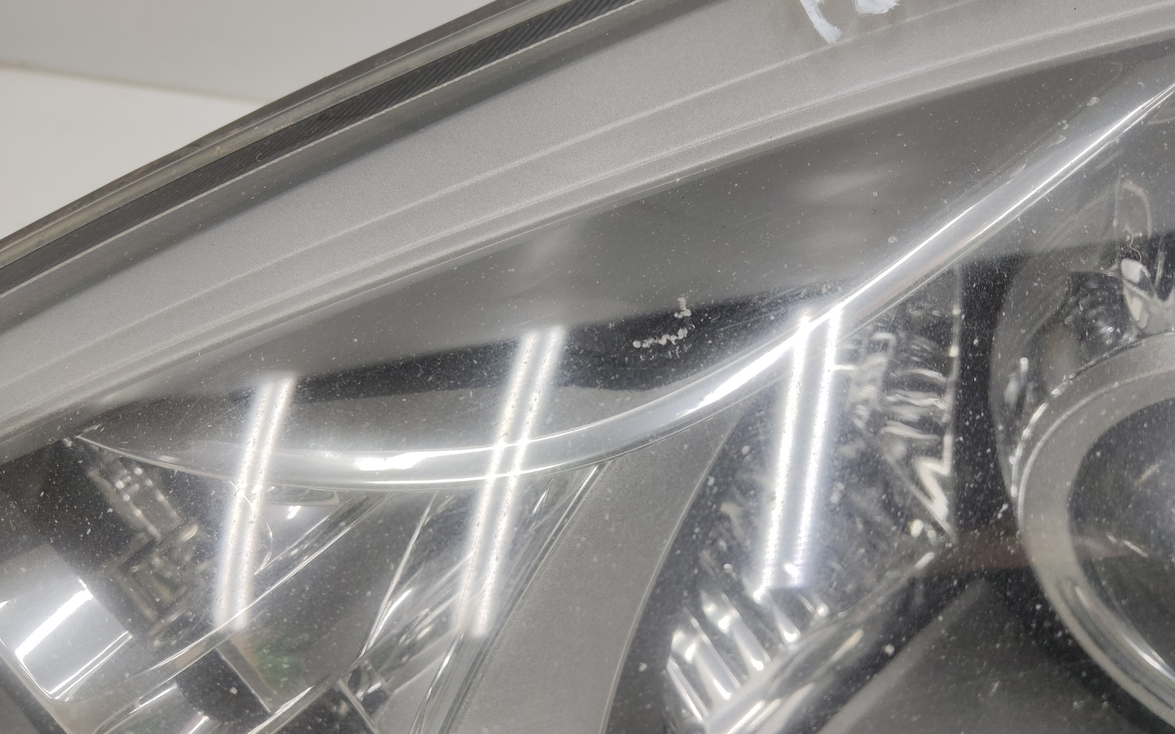 Фара передняя левая Porsche Cayenne 2  958 ксенон