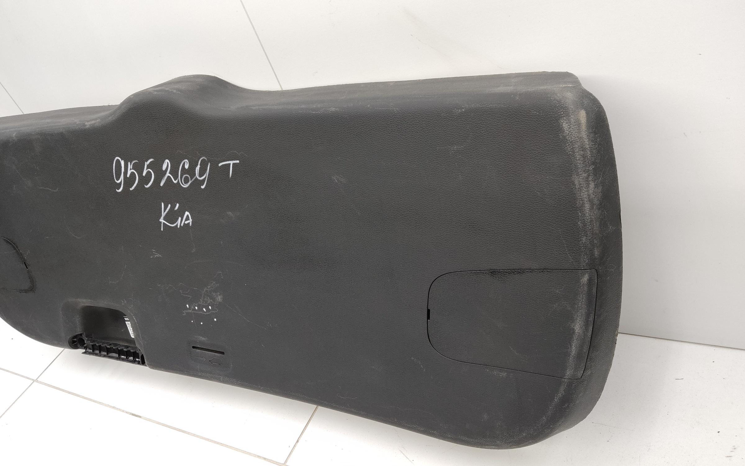 Обшивка крышки багажника Kia Soul 3