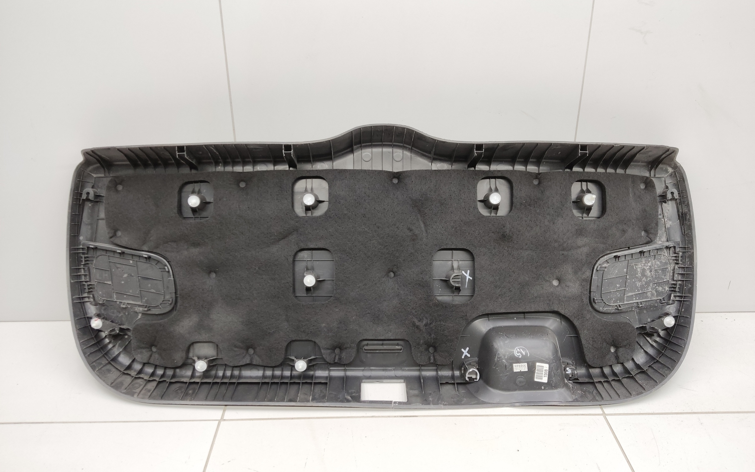 Обшивка крышки багажника Kia Soul 3