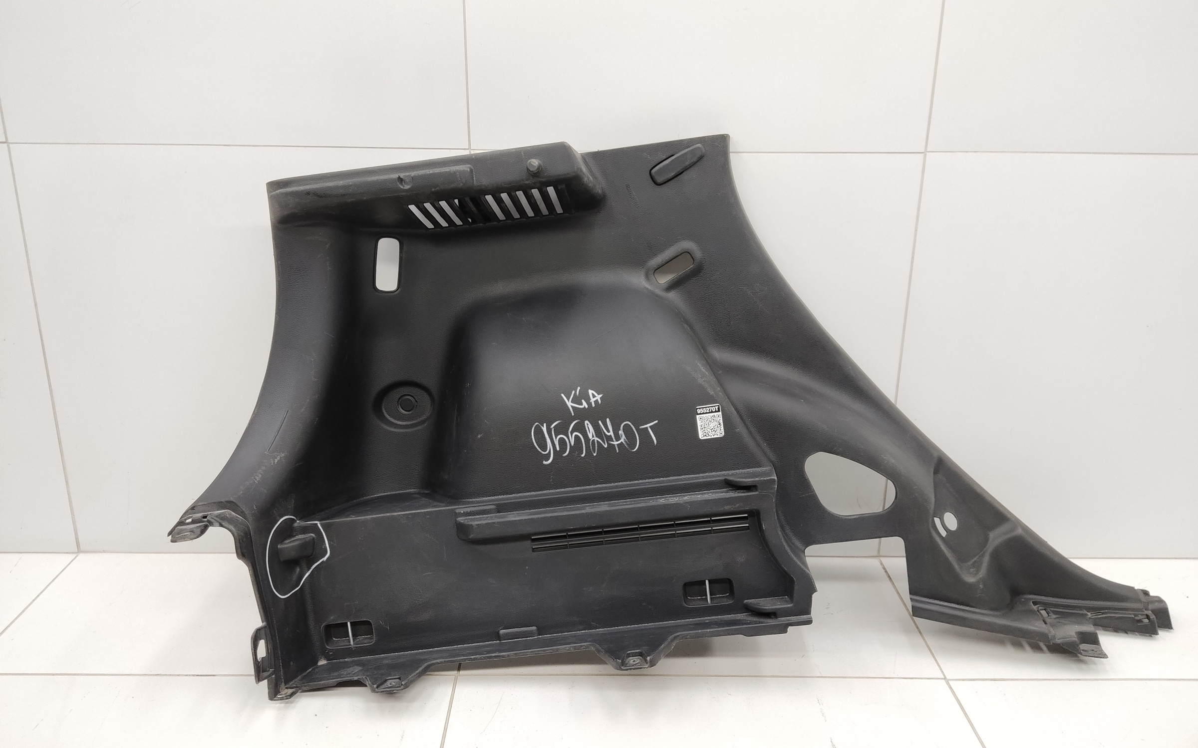 Обшивка багажного отсека левая Kia Soul 3