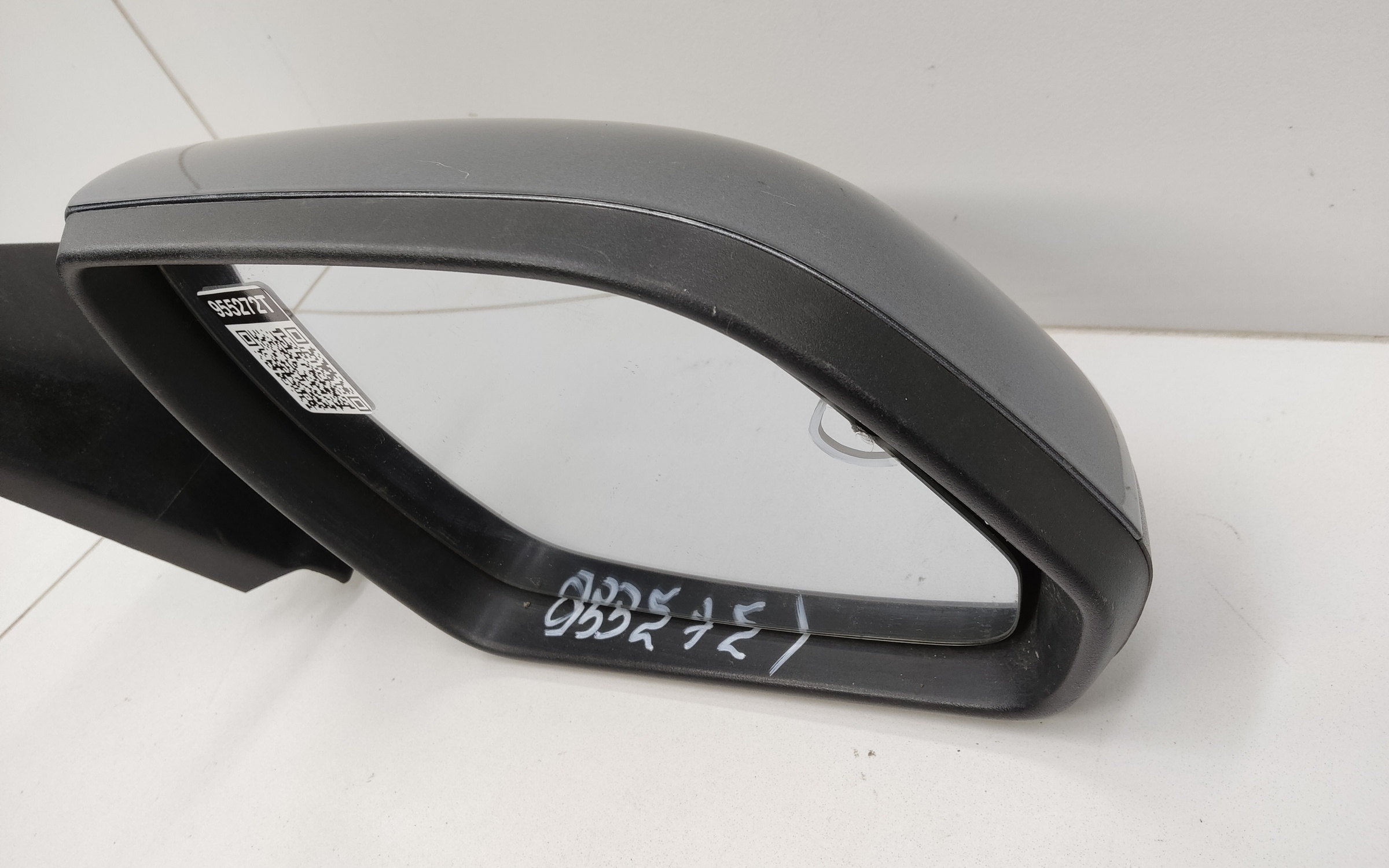 Зеркало правое Hyundai Creta 1 5 контактов