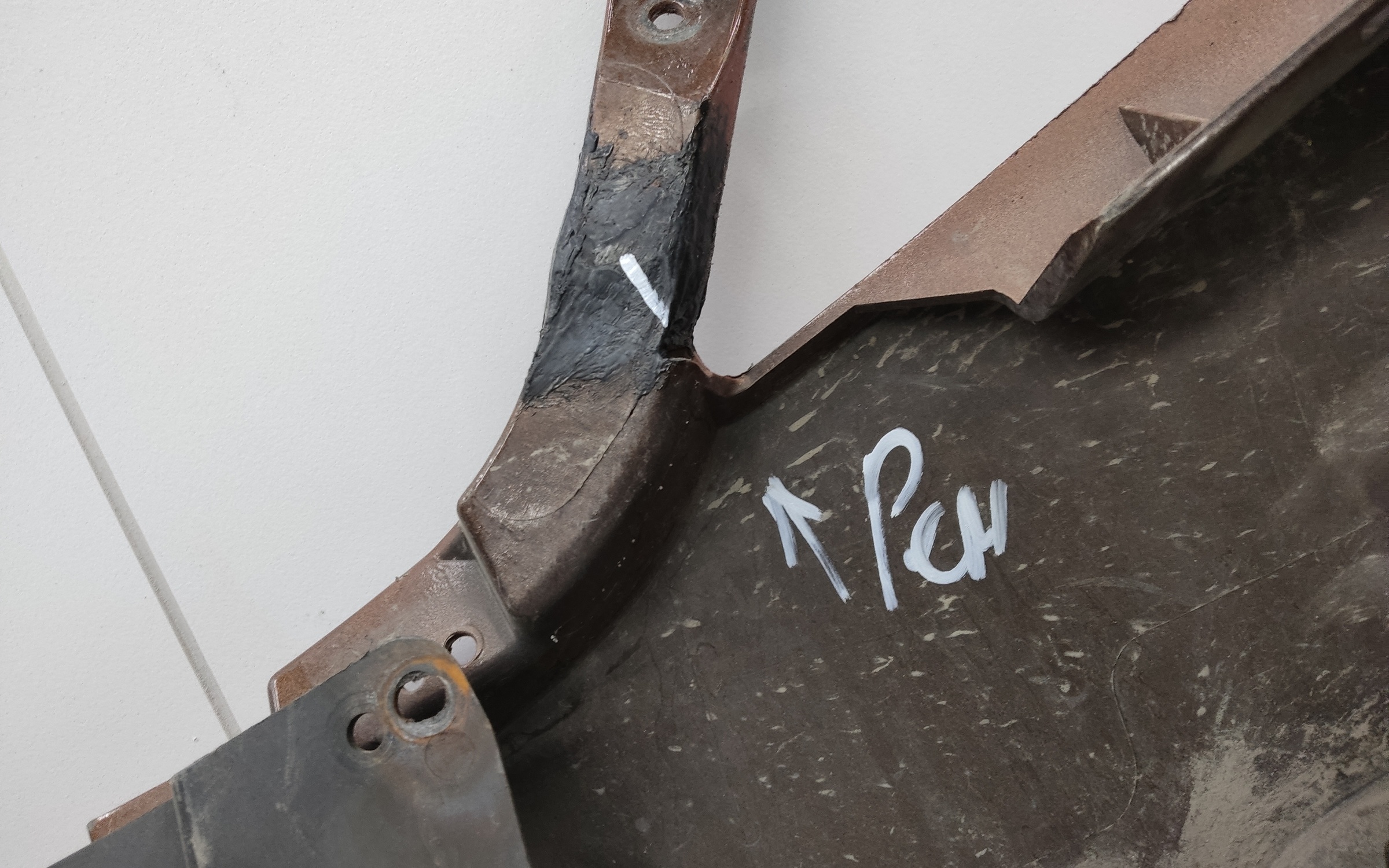 Бампер передний Kia Sportage 3