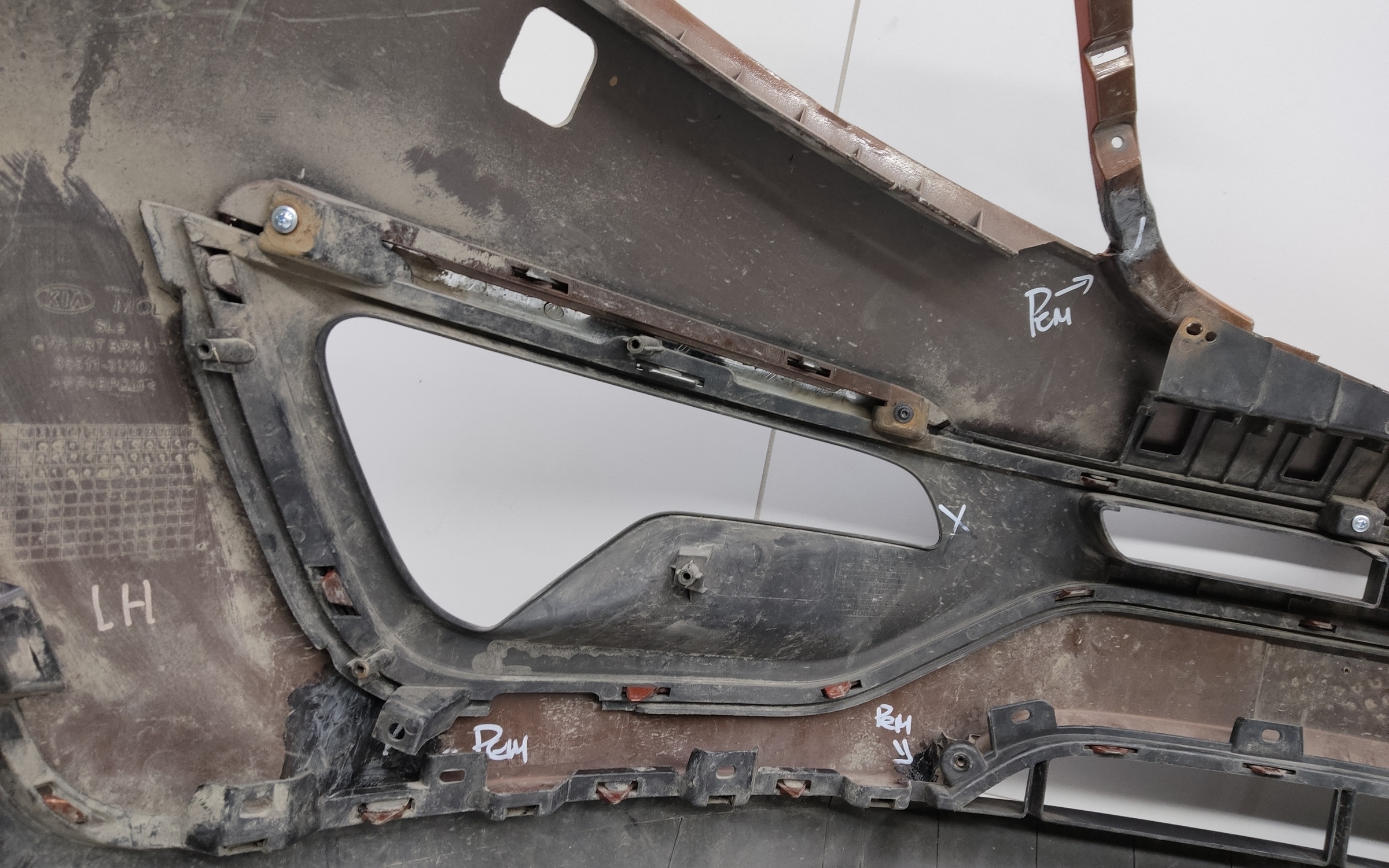 Бампер передний Kia Sportage 3