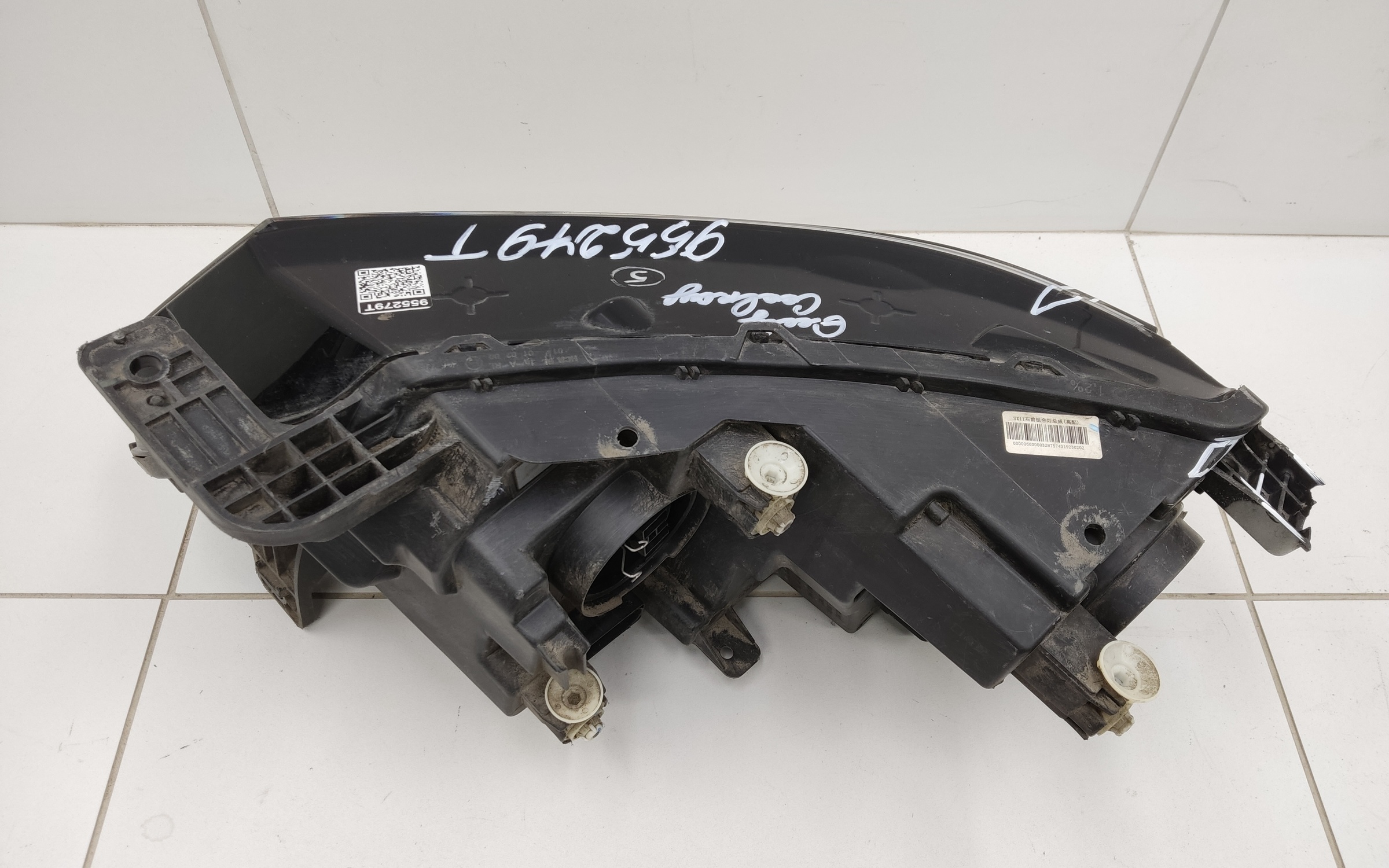 Фара передняя правая Geely Coolray галоген линза