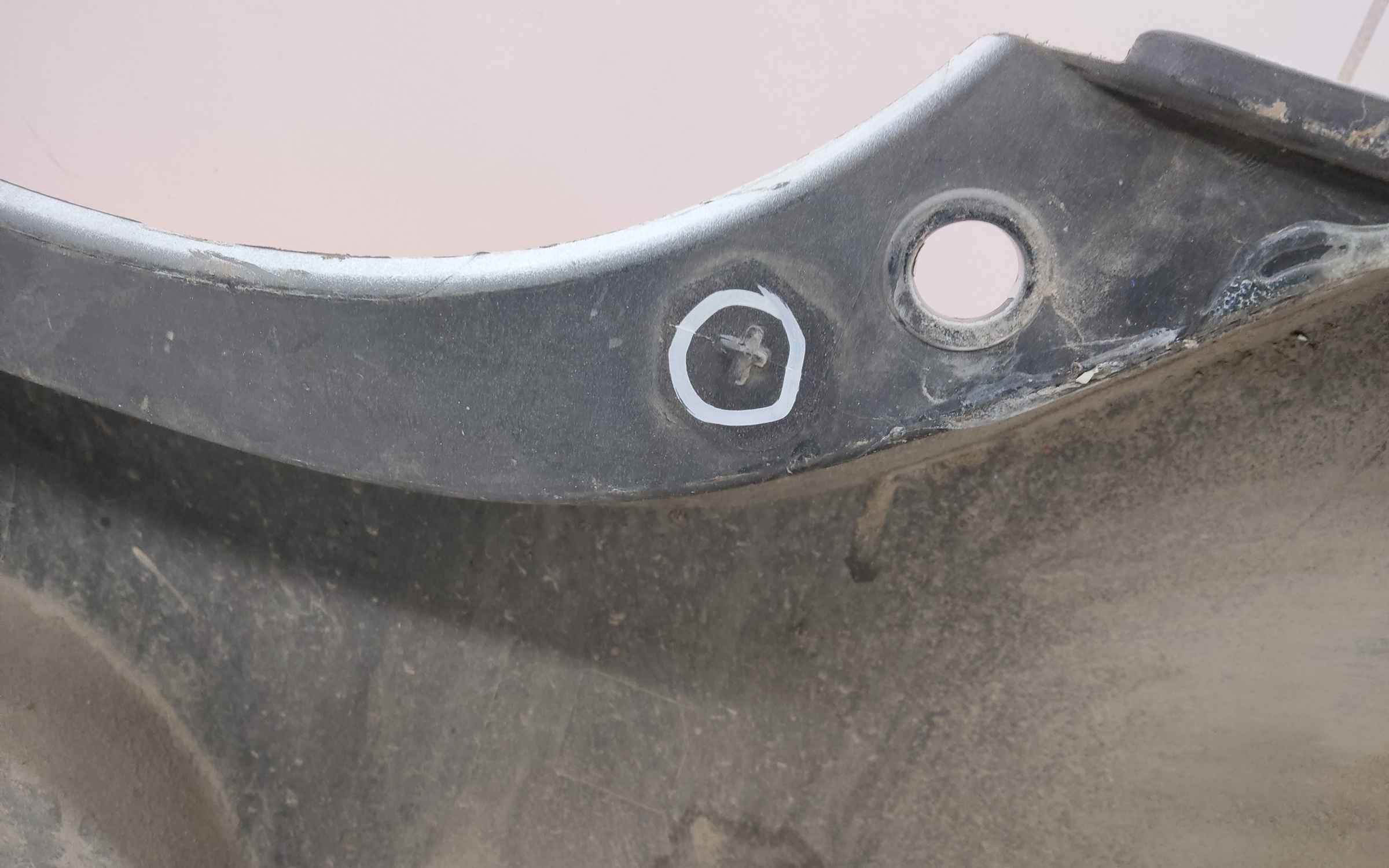 Бампер задний Renault Sandero 2