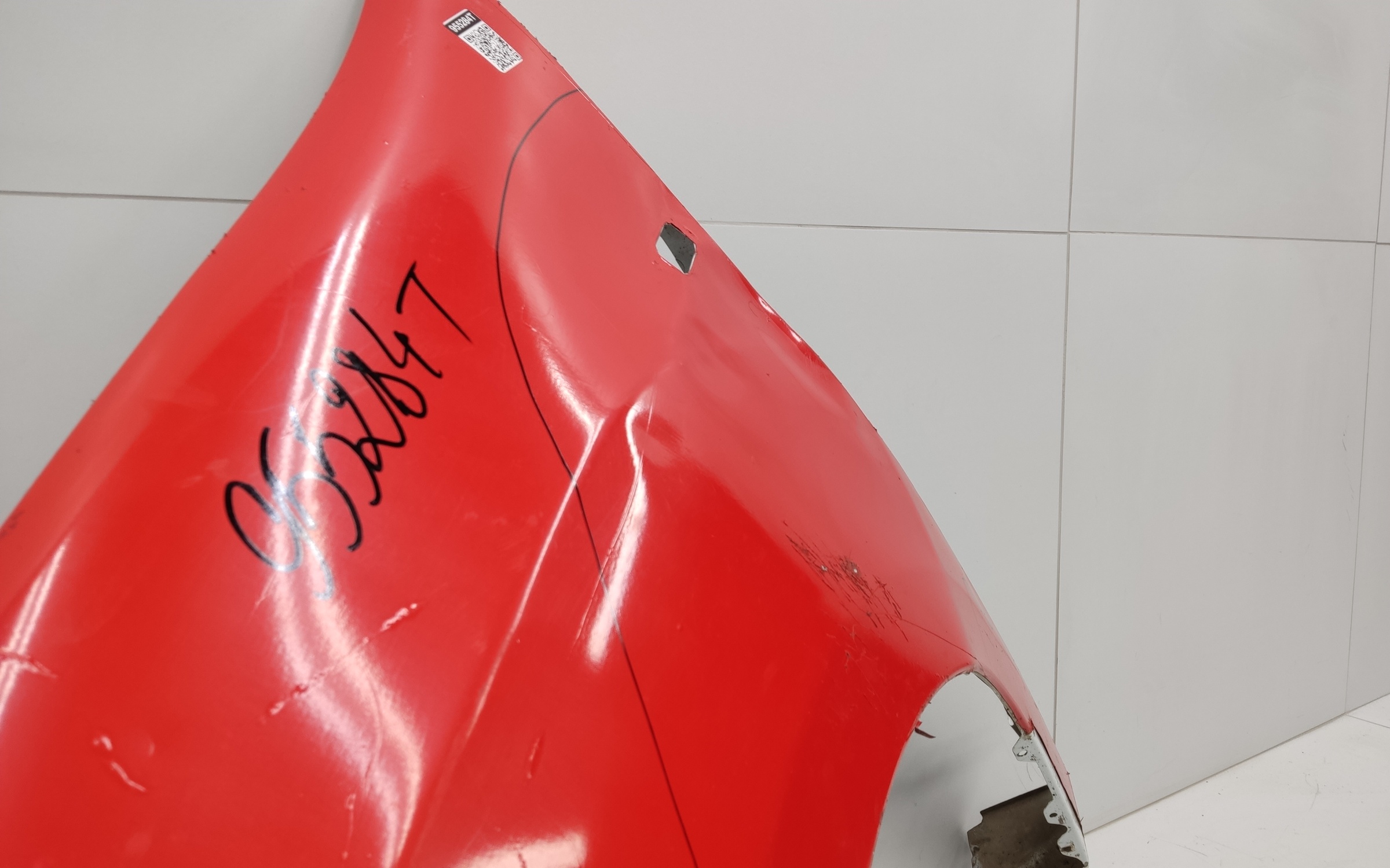 Крыло переднее левое Renault Logan 2 под повторитель