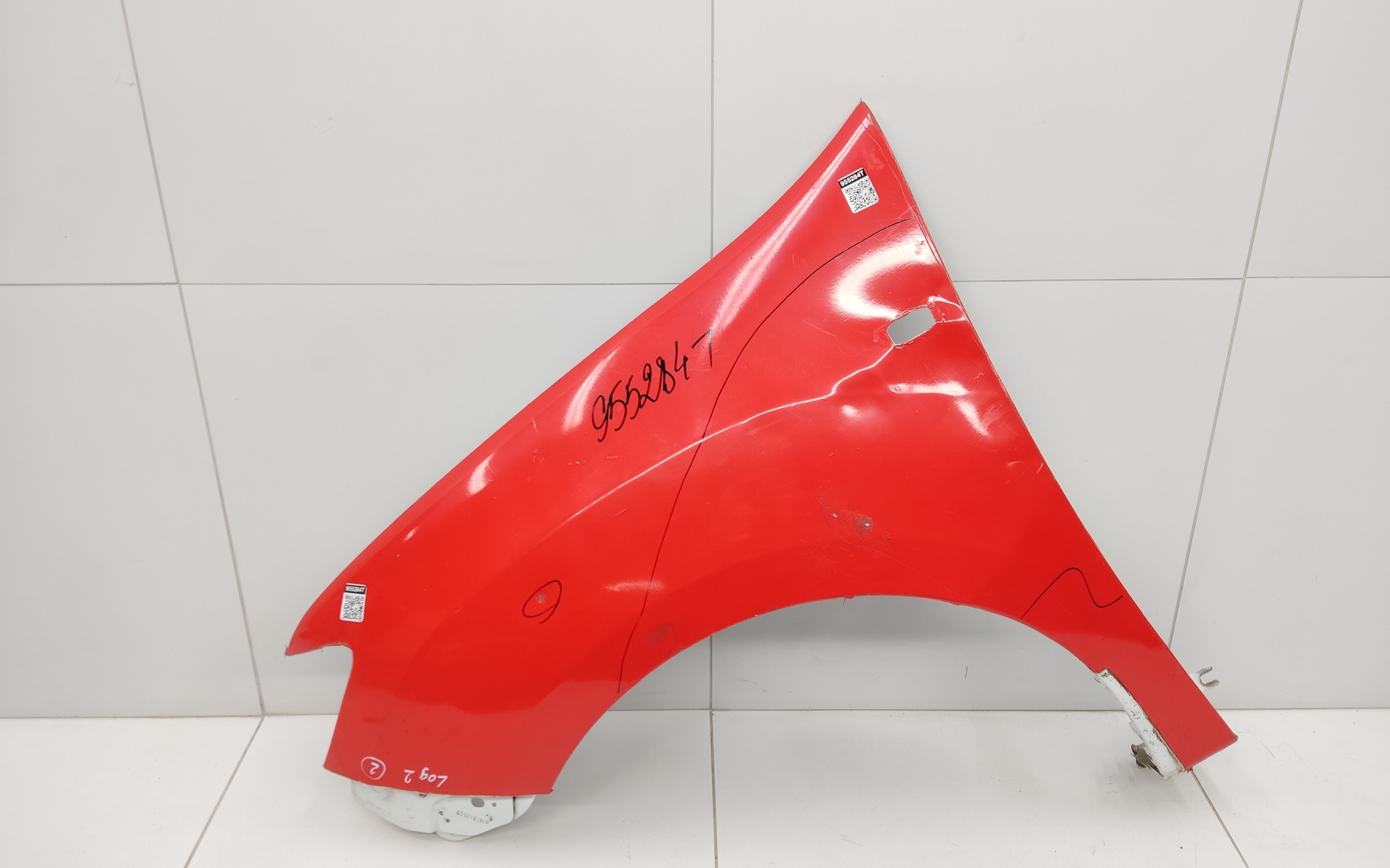 Крыло переднее левое Renault Logan 2 под повторитель