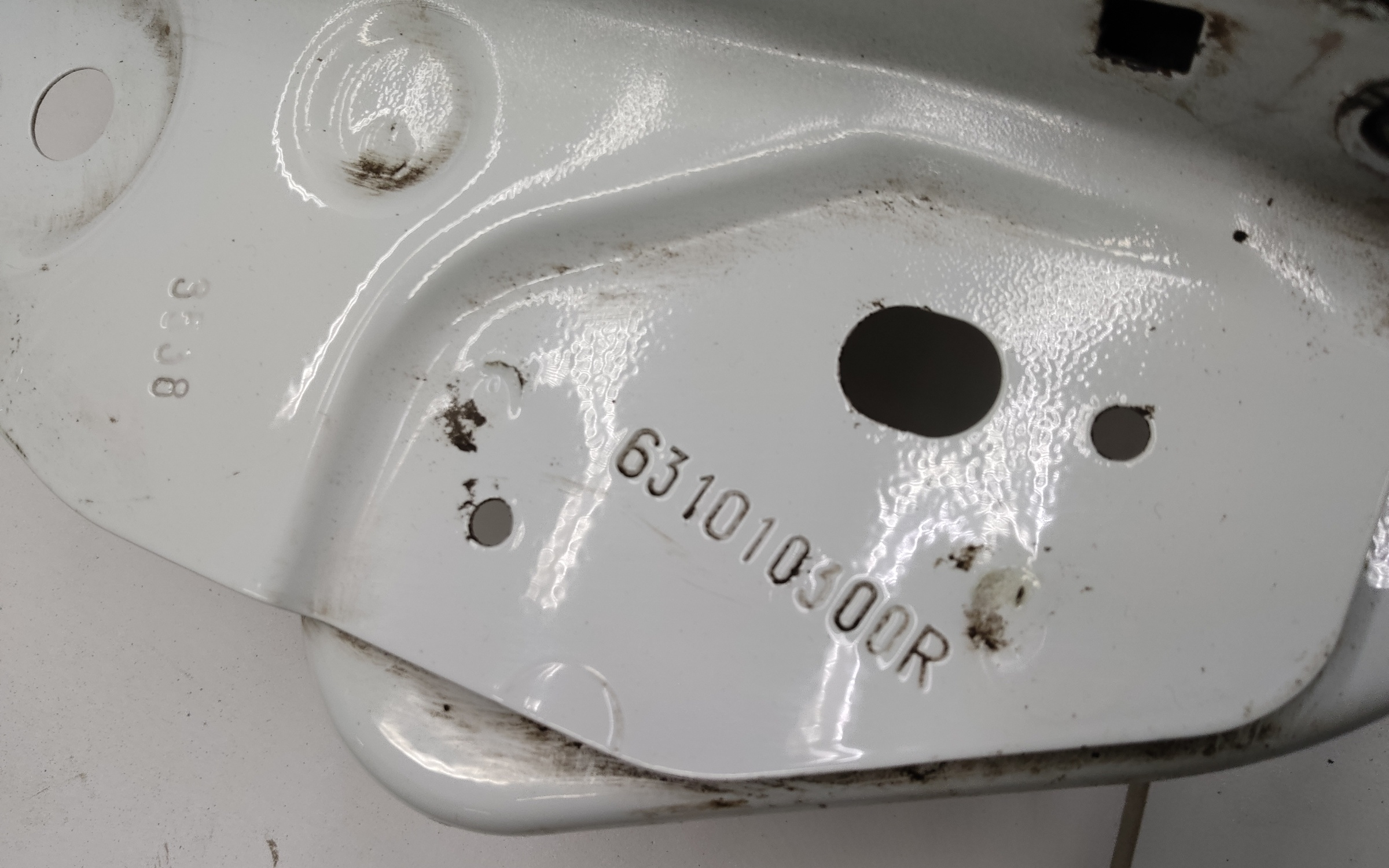 Крыло переднее левое Renault Logan 2 под повторитель