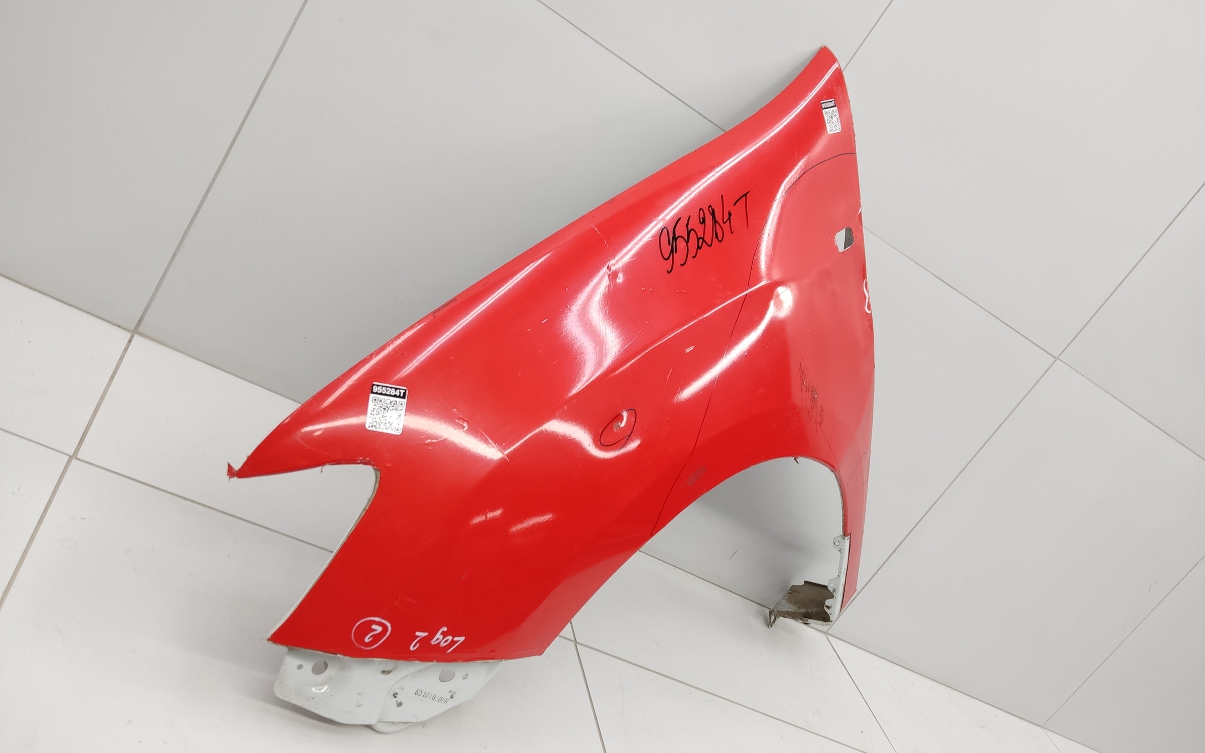 Крыло переднее левое Renault Logan 2 под повторитель