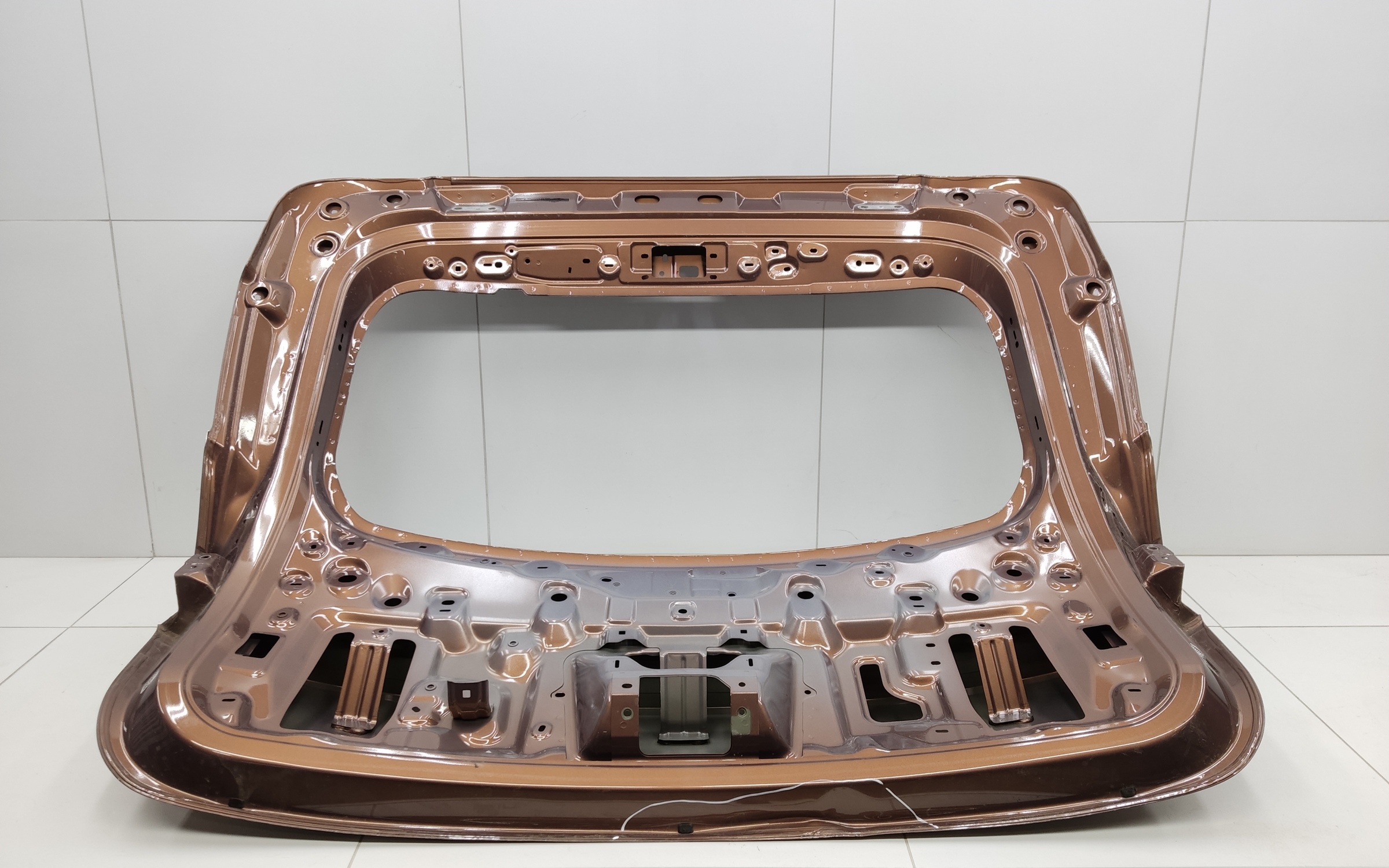 Крышка багажника Voyah Free