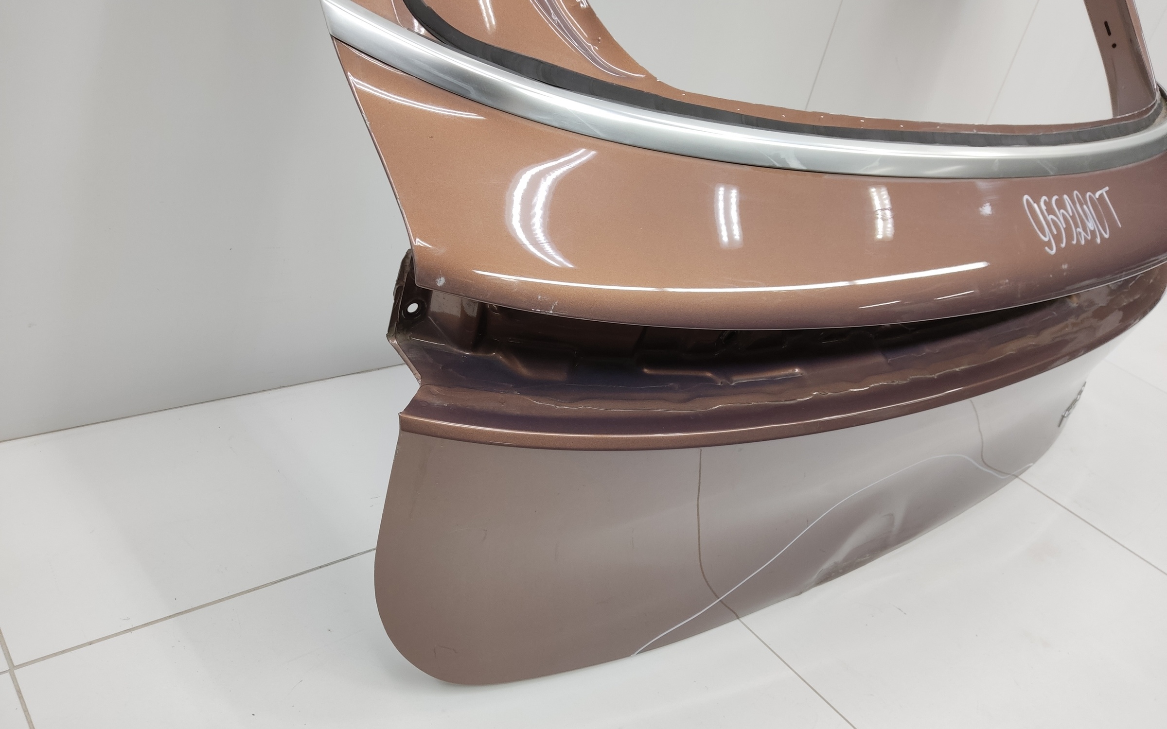 Крышка багажника Voyah Free