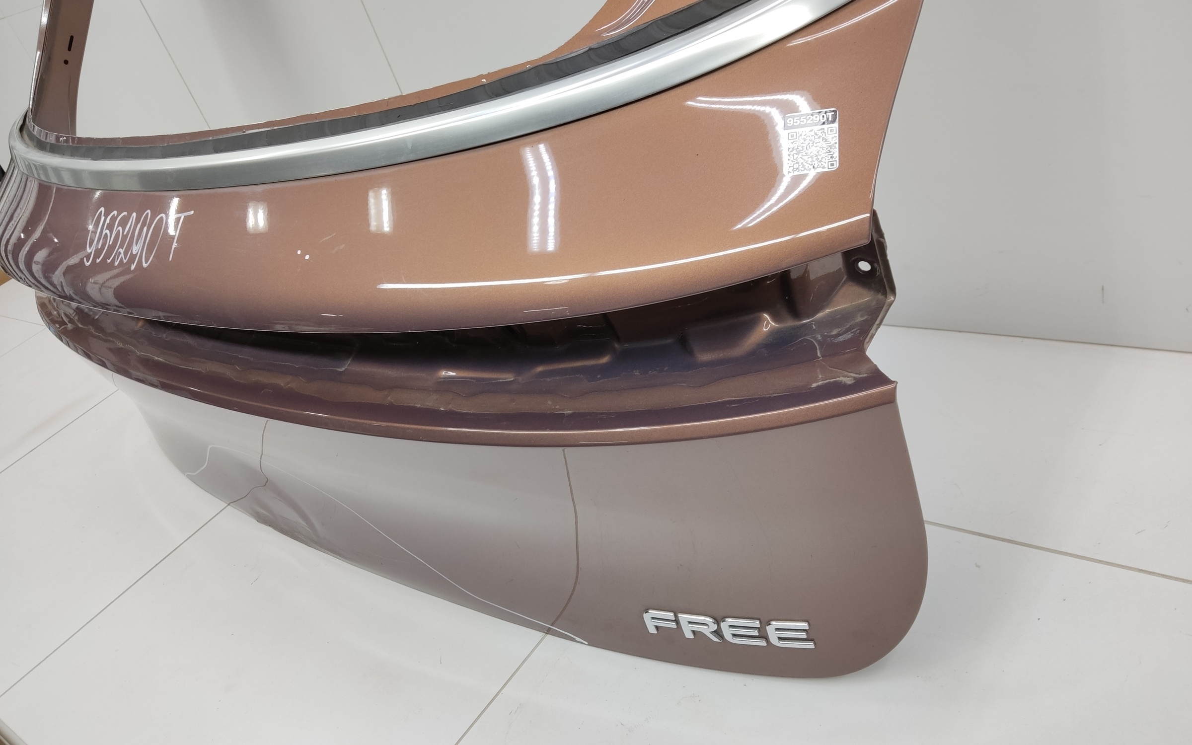 Крышка багажника Voyah Free