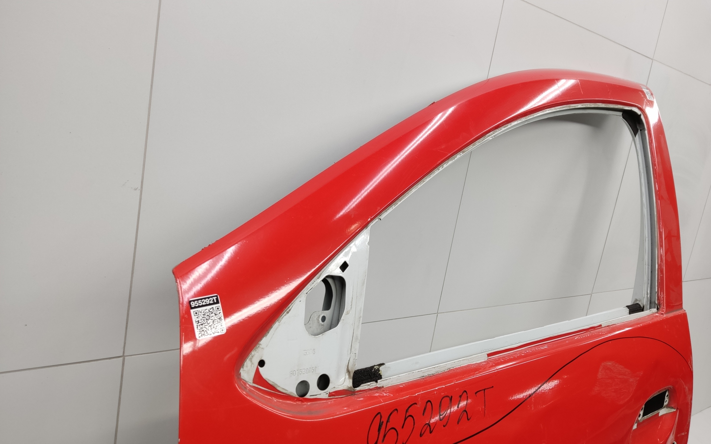 Дверь передняя левая Renault Logan 2 / Sandero 2 Stepway