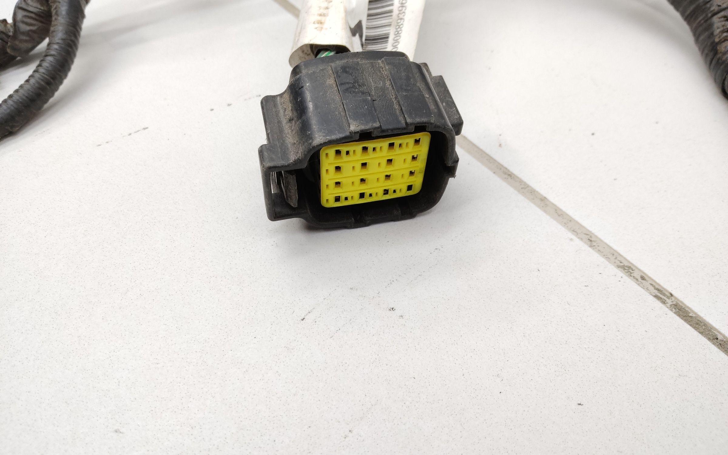 Проводка заднего бампера Geely Tugella