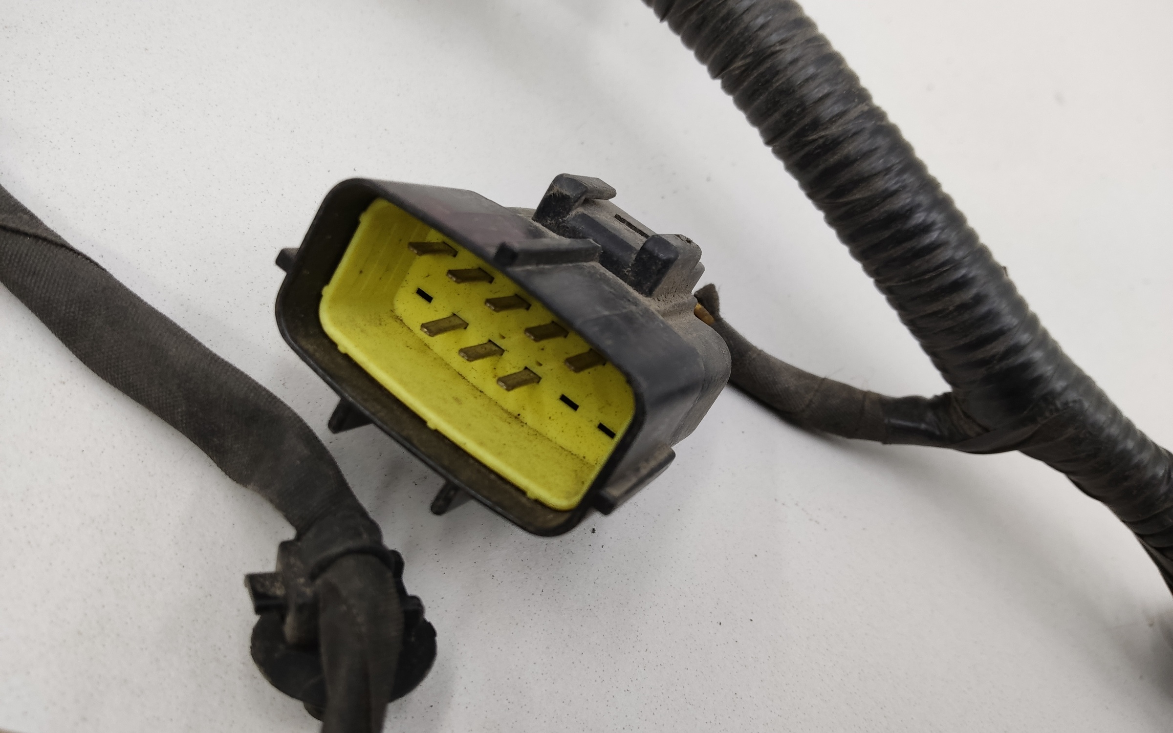 Проводка заднего бампера под парктроники Exeed LX