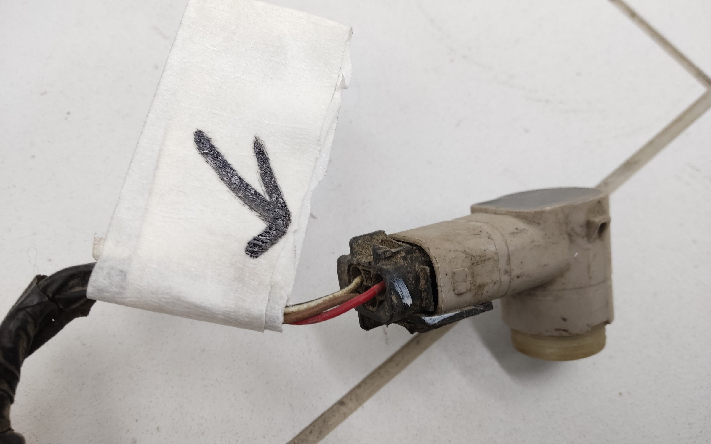 Проводка заднего бампера под парктроники Exeed LX