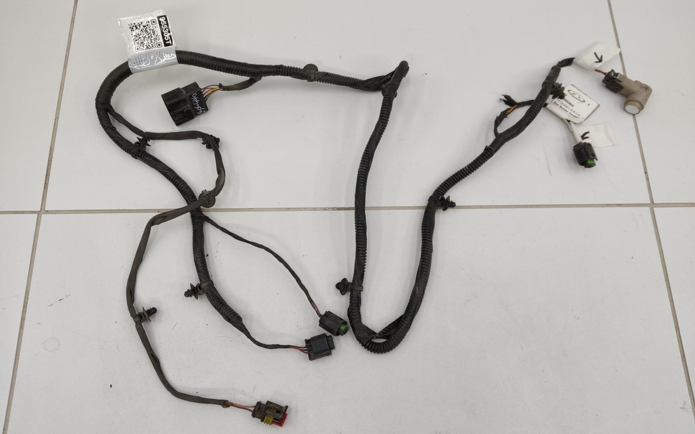 Проводка заднего бампера под парктроники Exeed LX