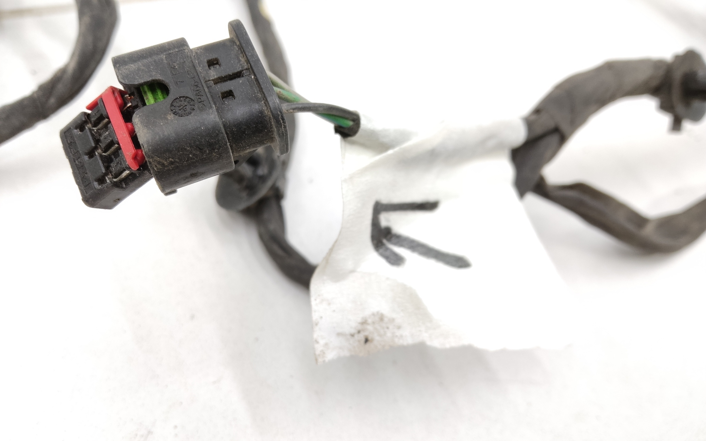 Проводка заднего бампера Geely Cityray