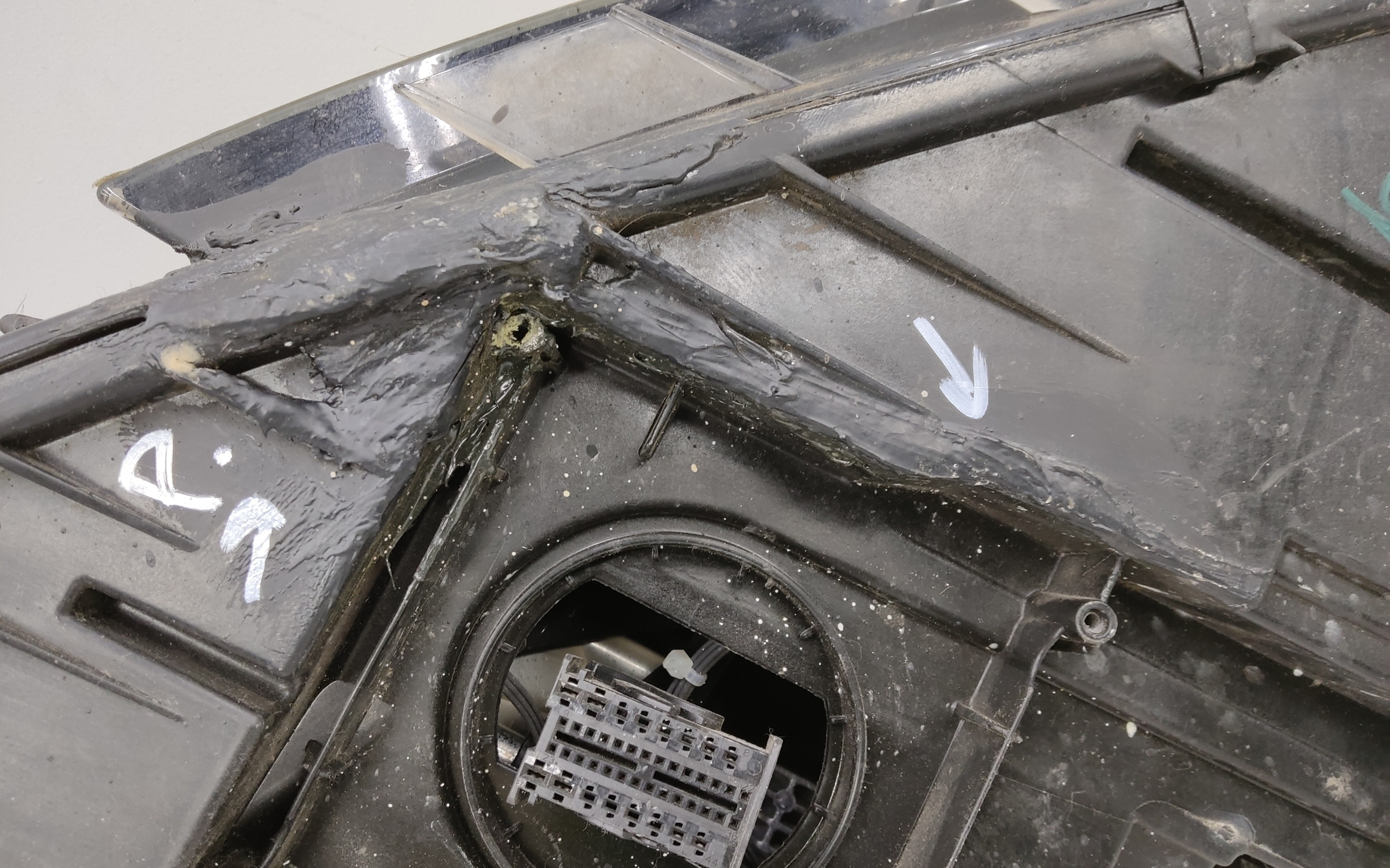 Фара передняя левая Skoda Octavia A7 Restail LED