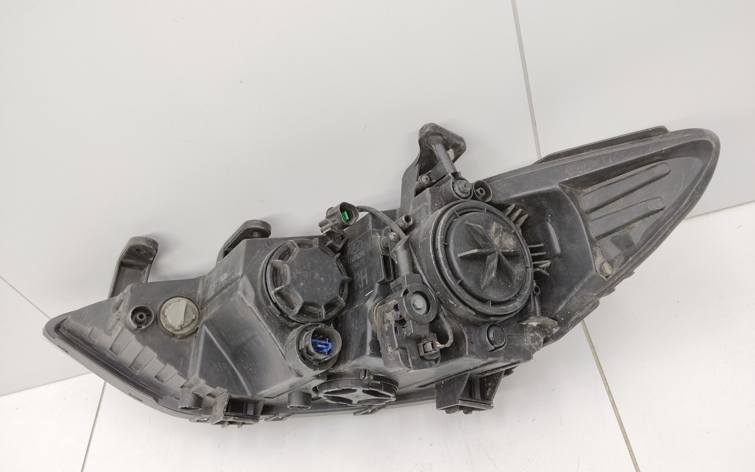 Фара передняя правая Hyundai Elantra 6 галоген линза