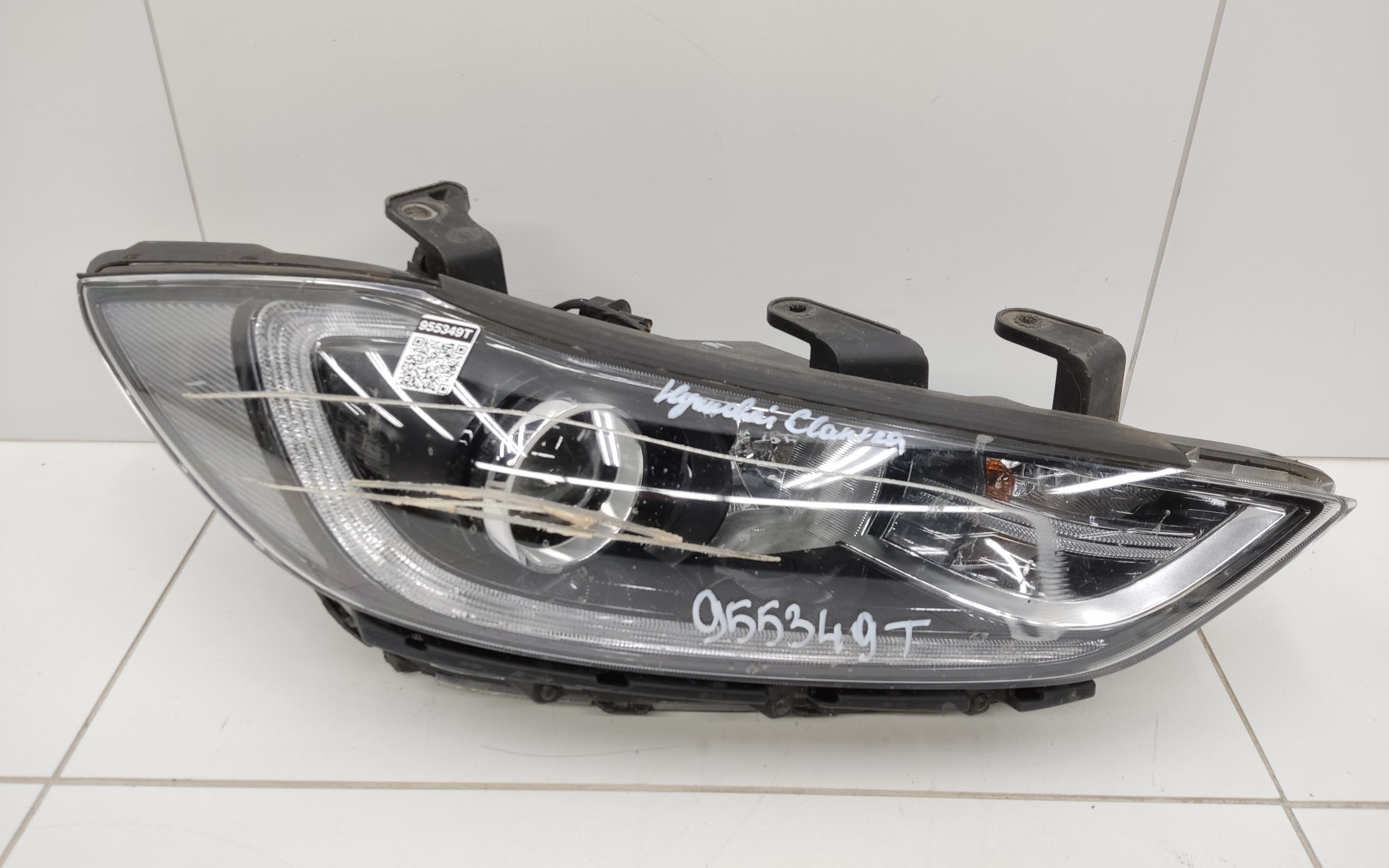 Фара передняя правая Hyundai Elantra 6 галоген линза