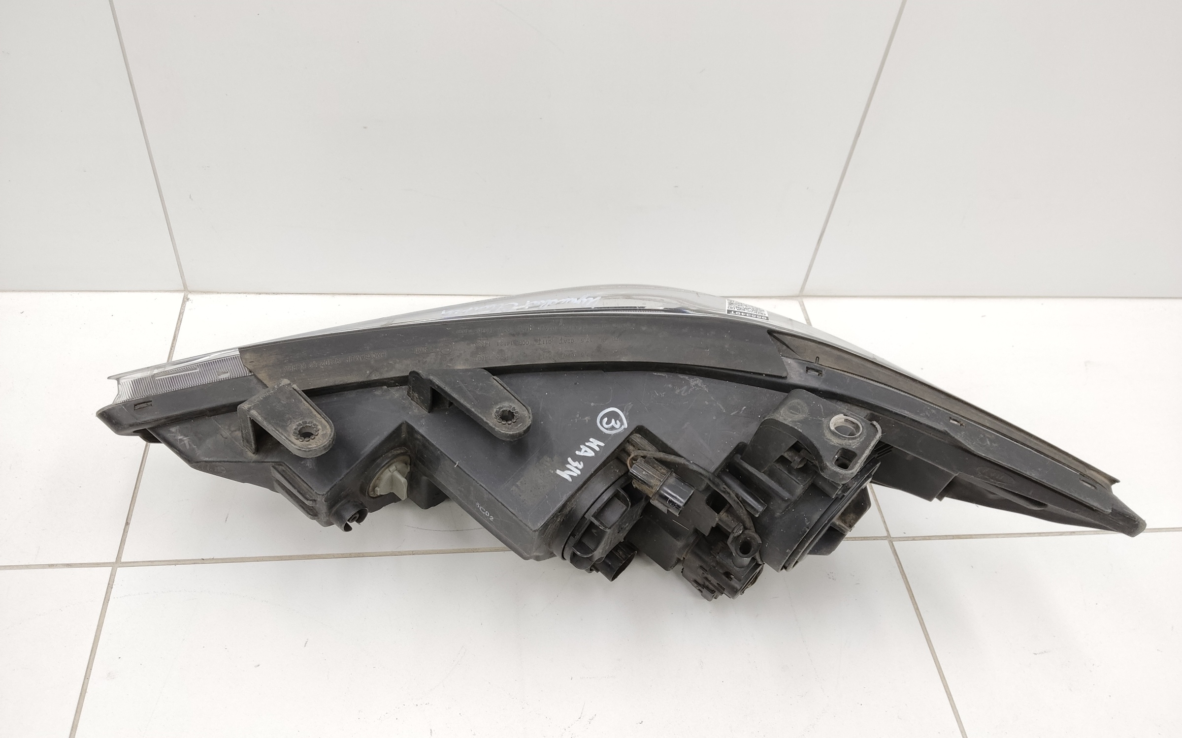 Фара передняя правая Hyundai Elantra 6 галоген линза