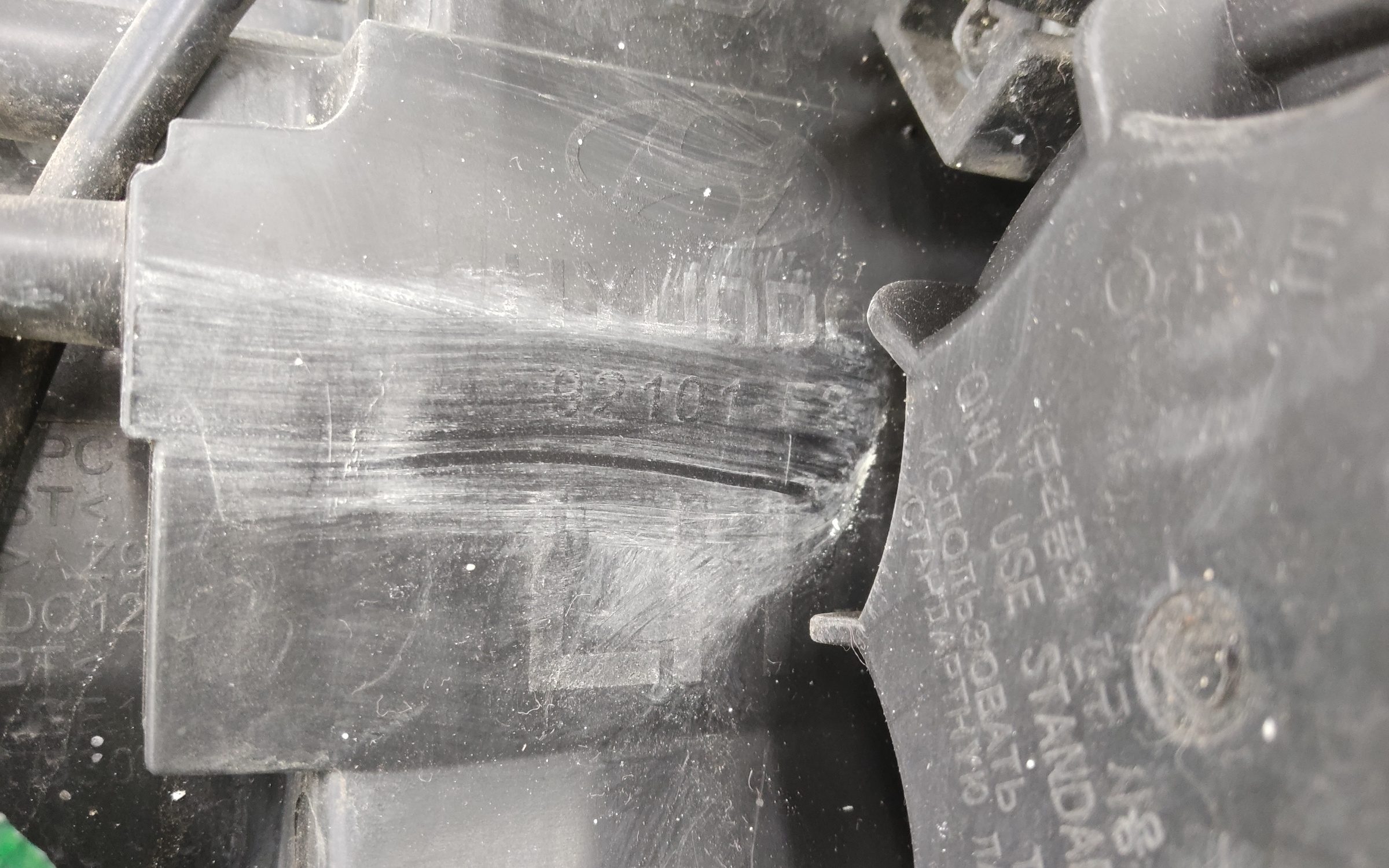 Фара передняя левая Hyundai Elantra 6 галоген линза