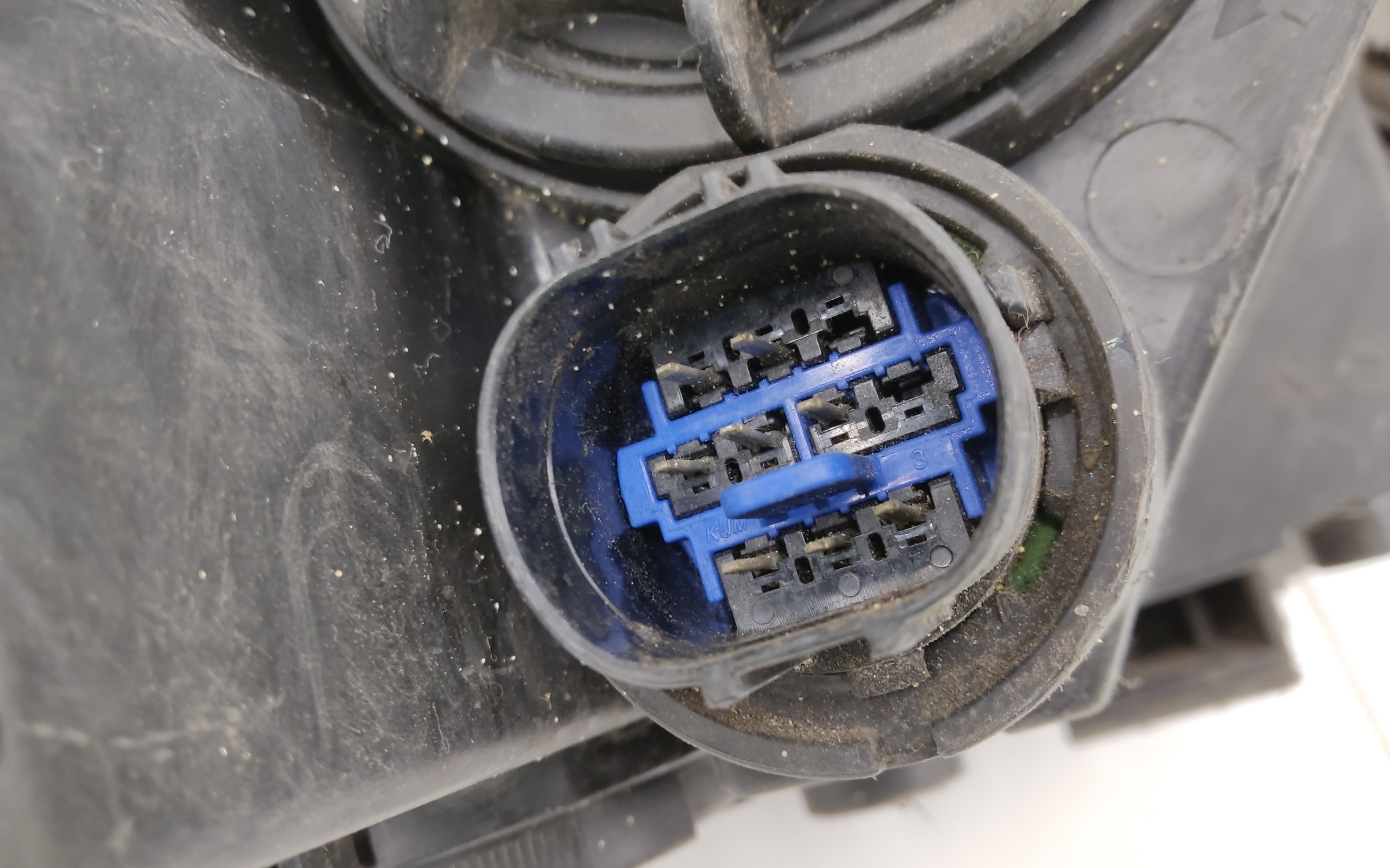 Фара передняя левая Hyundai Elantra 6 галоген линза