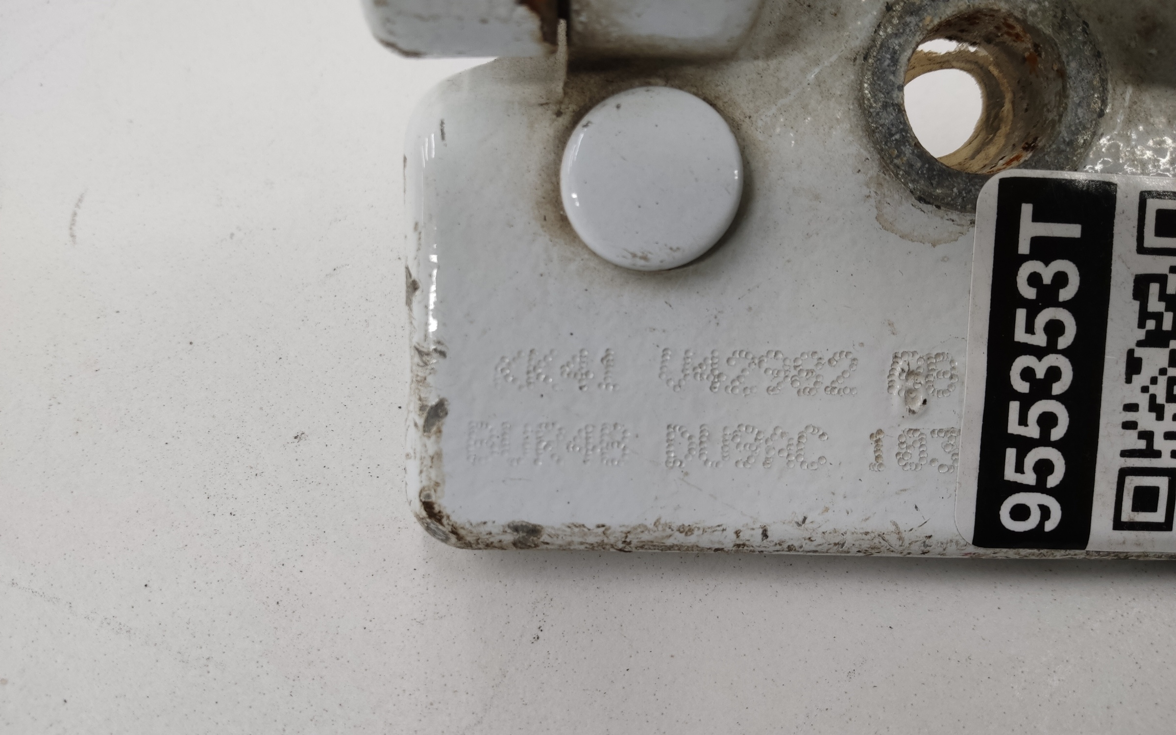 Петля двери багажника правой распашной верхняя Ford Transit 7