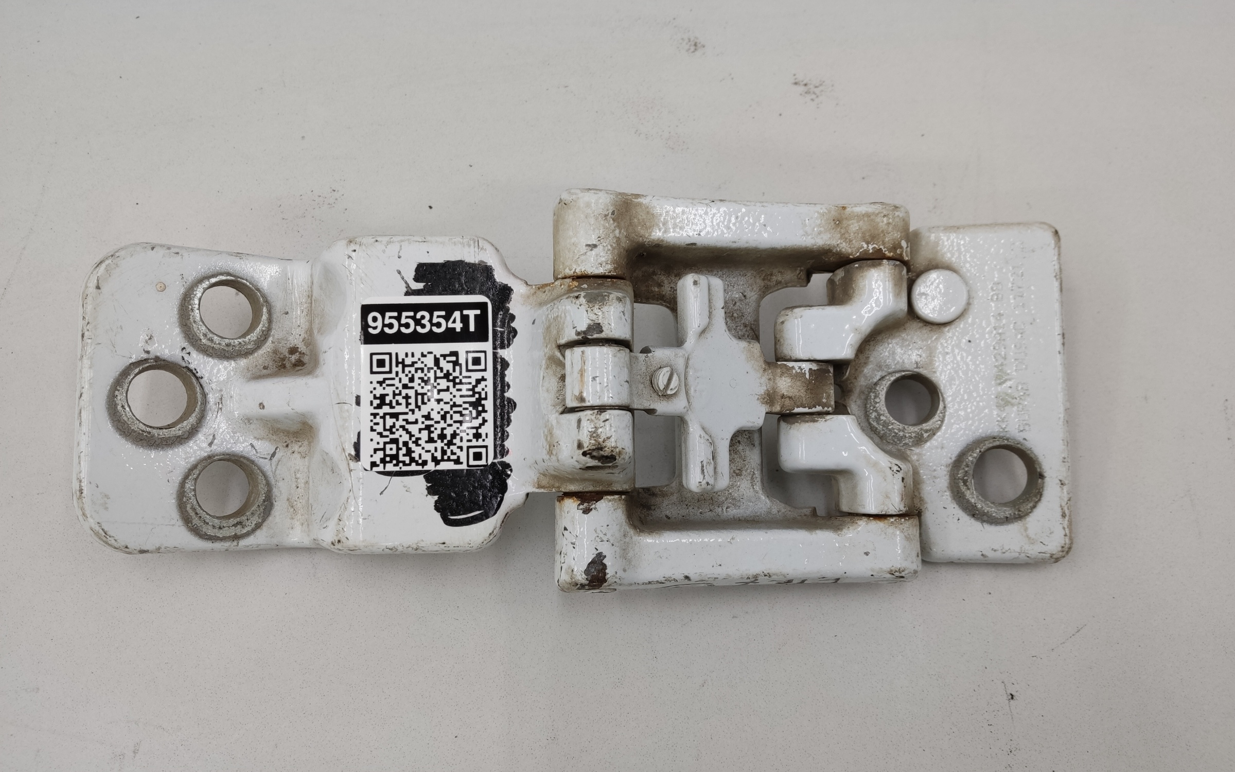 Петля двери багажника правой распашной нижняя Ford Transit 7