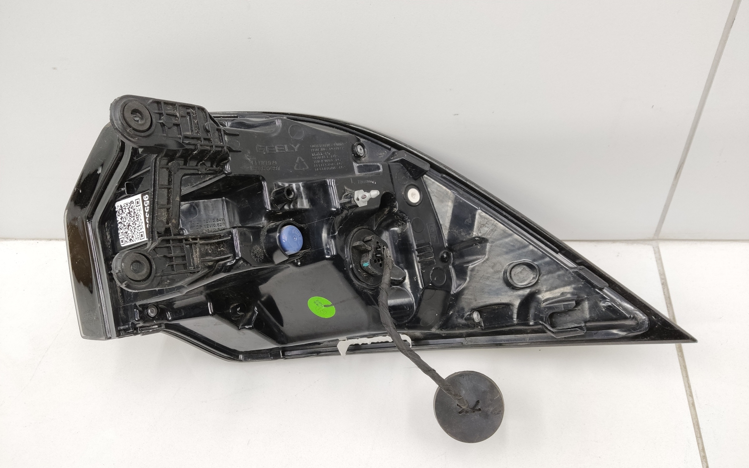 Фонарь задний левый наружный Geely Okavango Restail LED