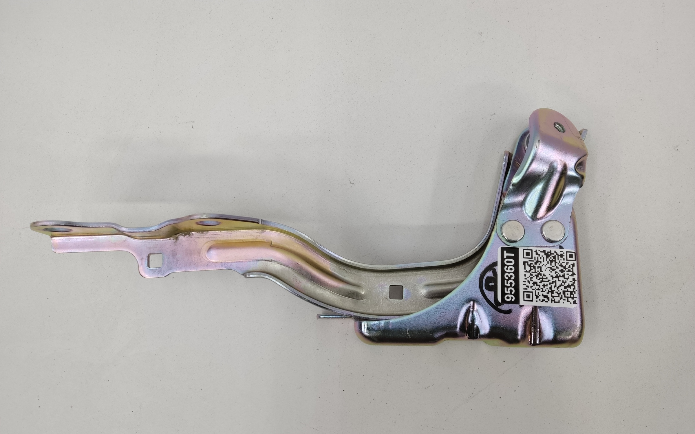 Петля капота правая Geely Coolray