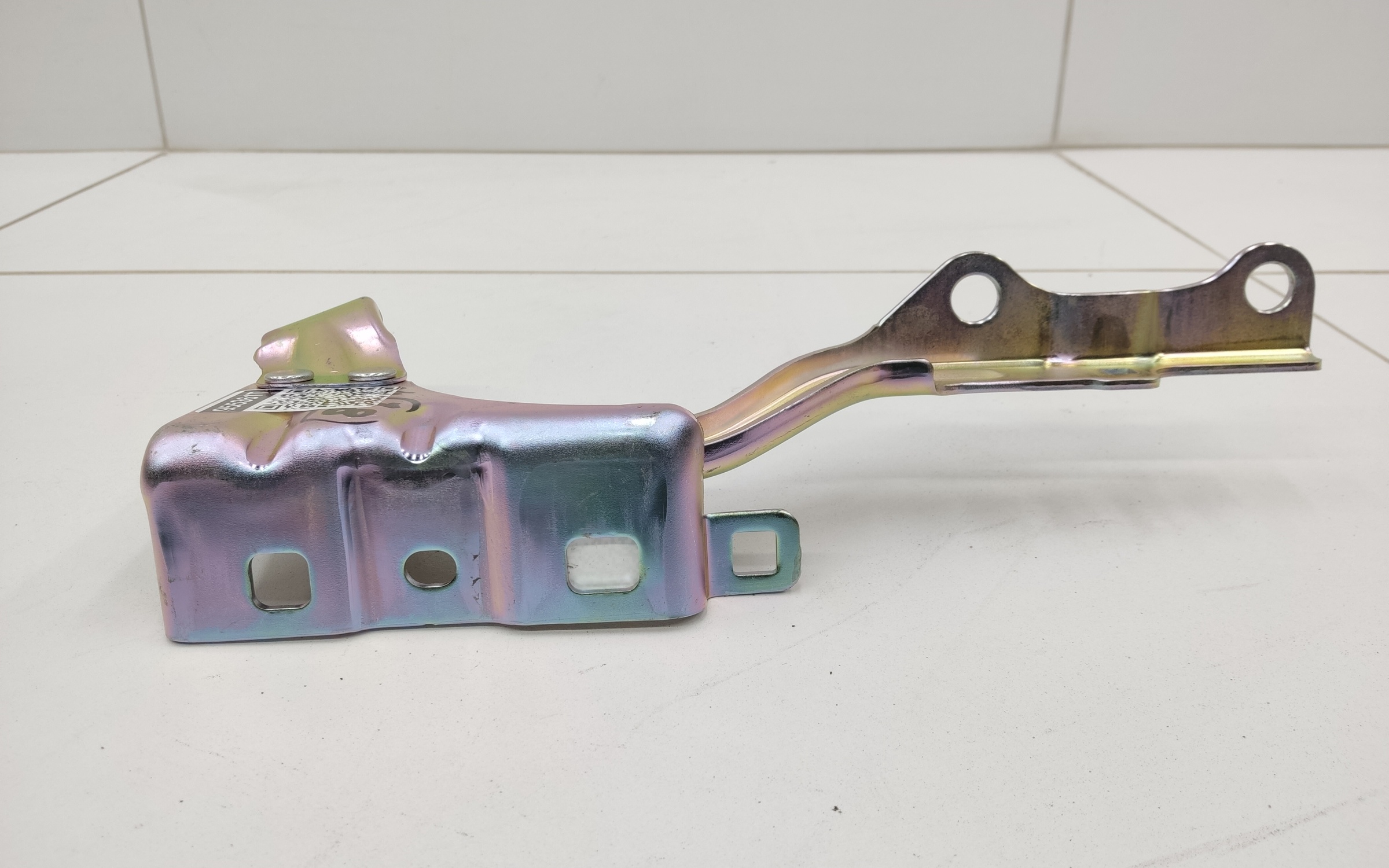 Петля капота левая Geely Coolray