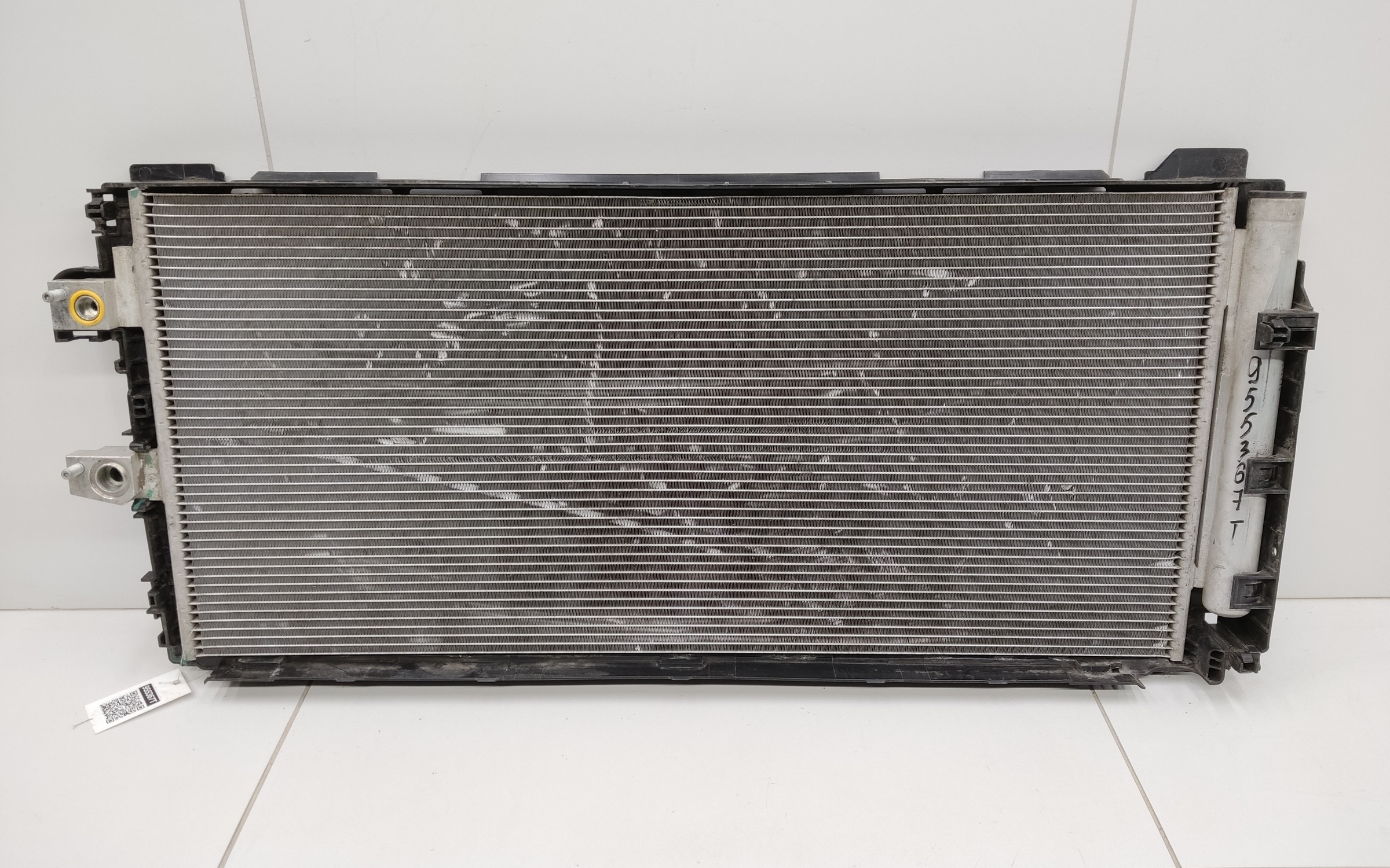 Радиатор кондиционера Geely Monjaro