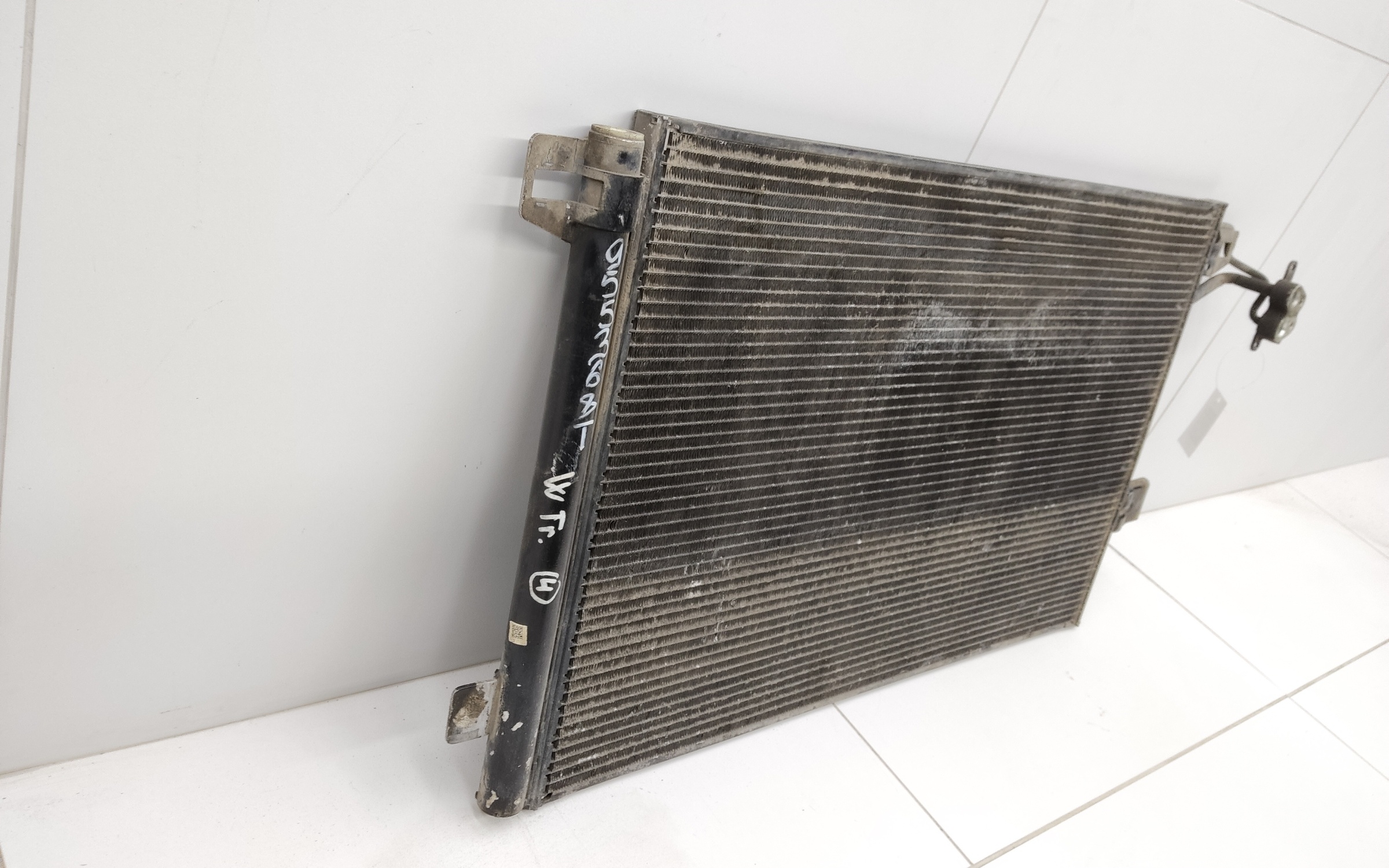 Радиатор кондиционера Volkswagen Transporter T5