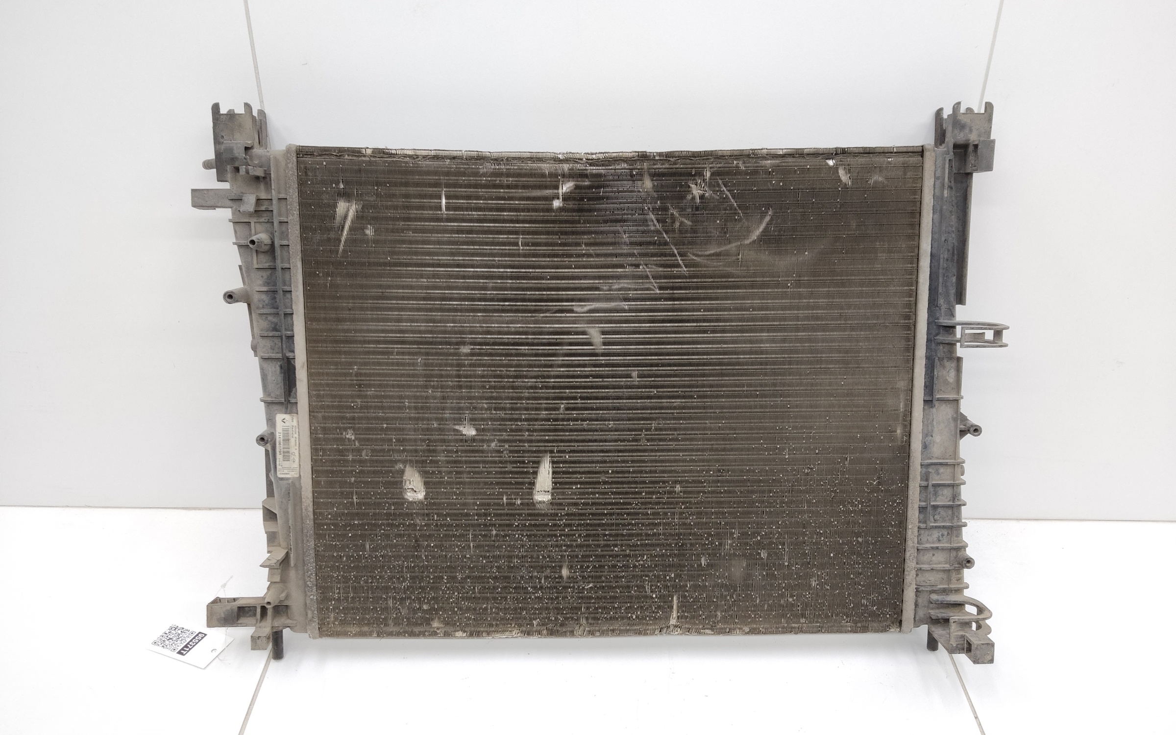 Радиатор охлаждения двигателя Renault Logan 2 MT/AT