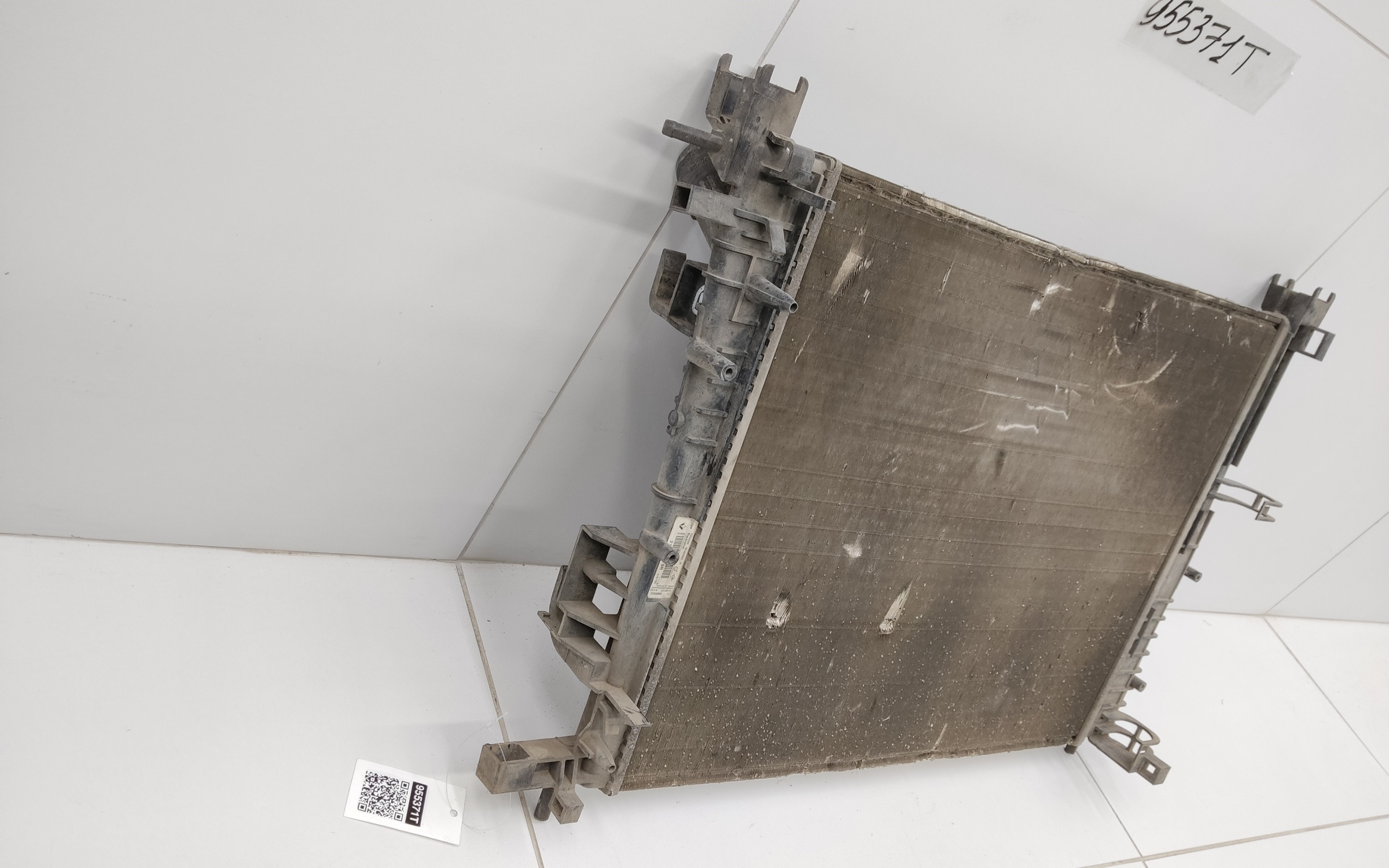 Радиатор охлаждения двигателя Renault Logan 2 MT/AT