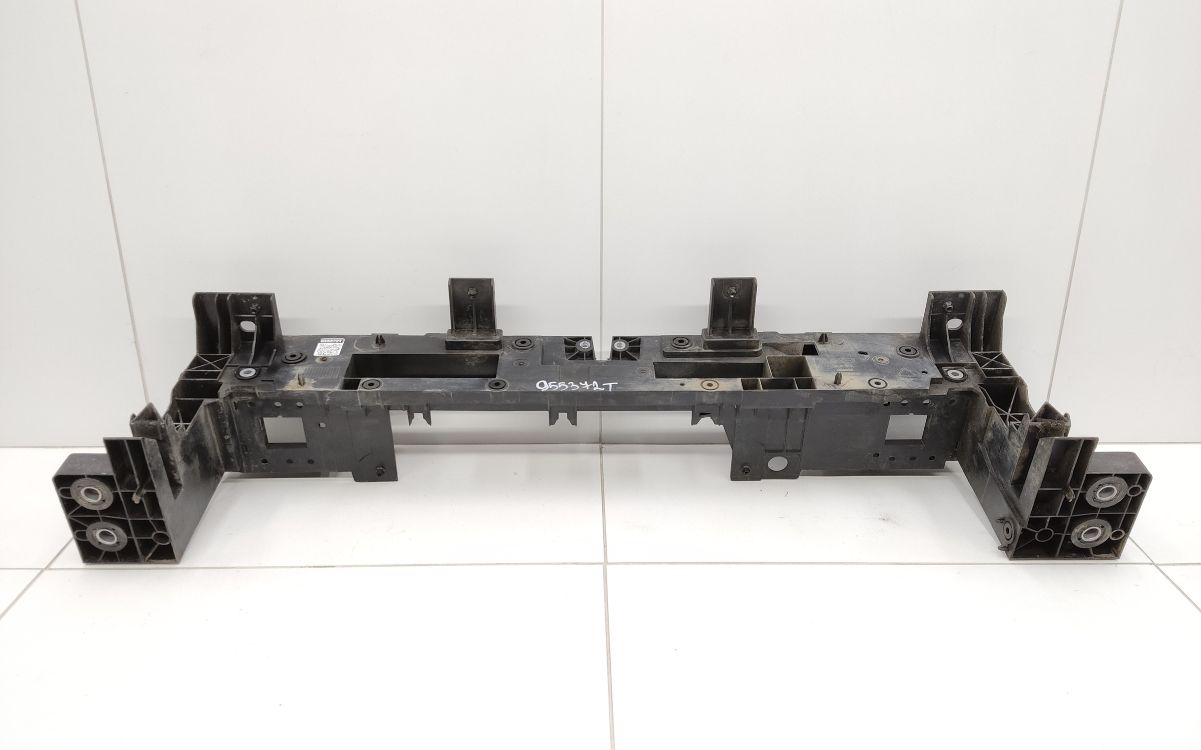 Панель передняя Geely Monjaro