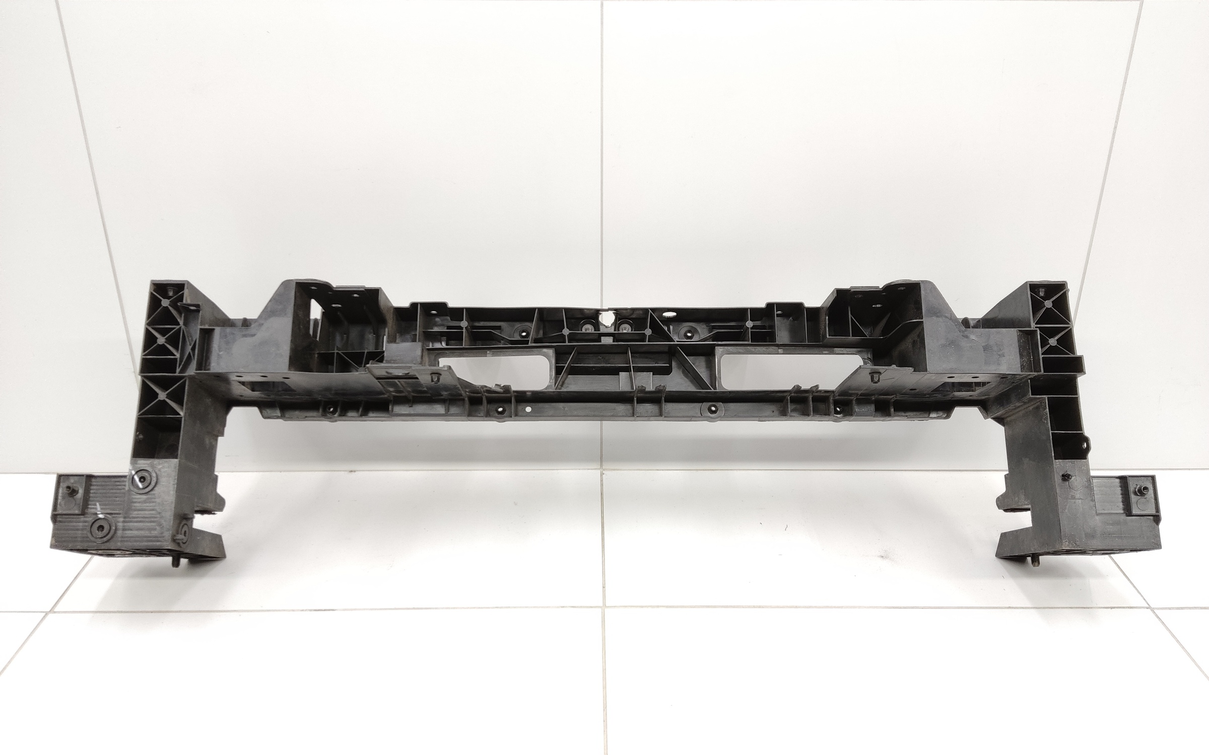 Панель передняя Geely Monjaro