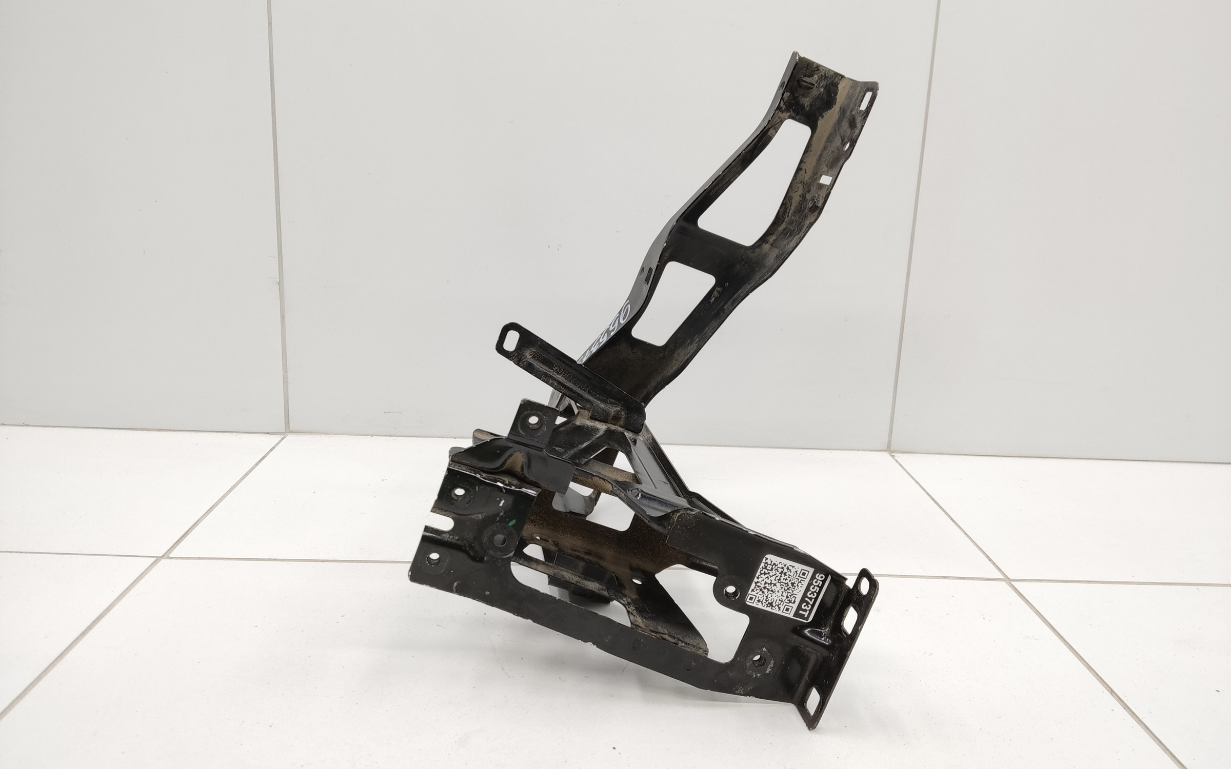 Кронштейн фары передней правой BMW X3 G01