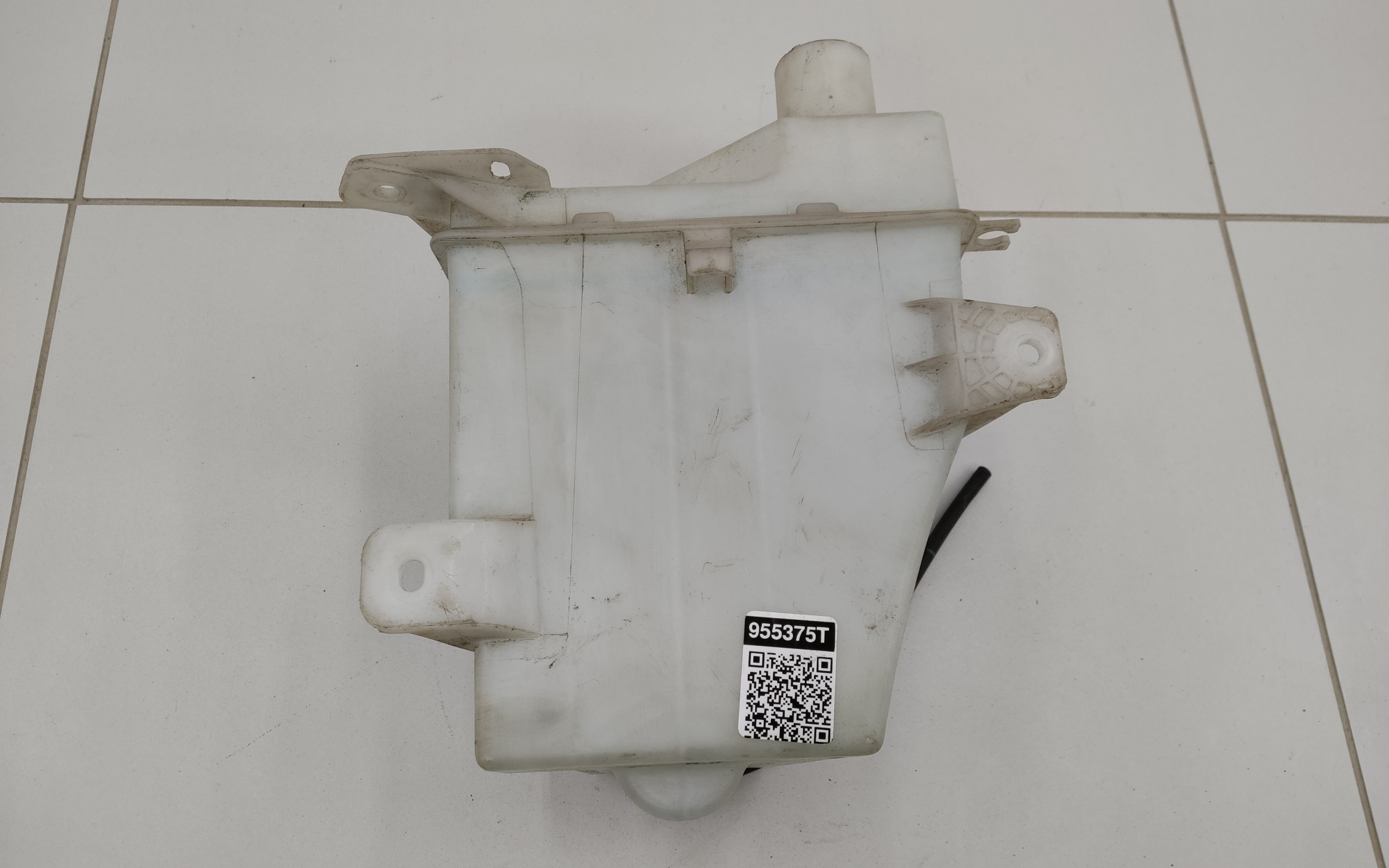 Бачок омывателя Geely Coolray