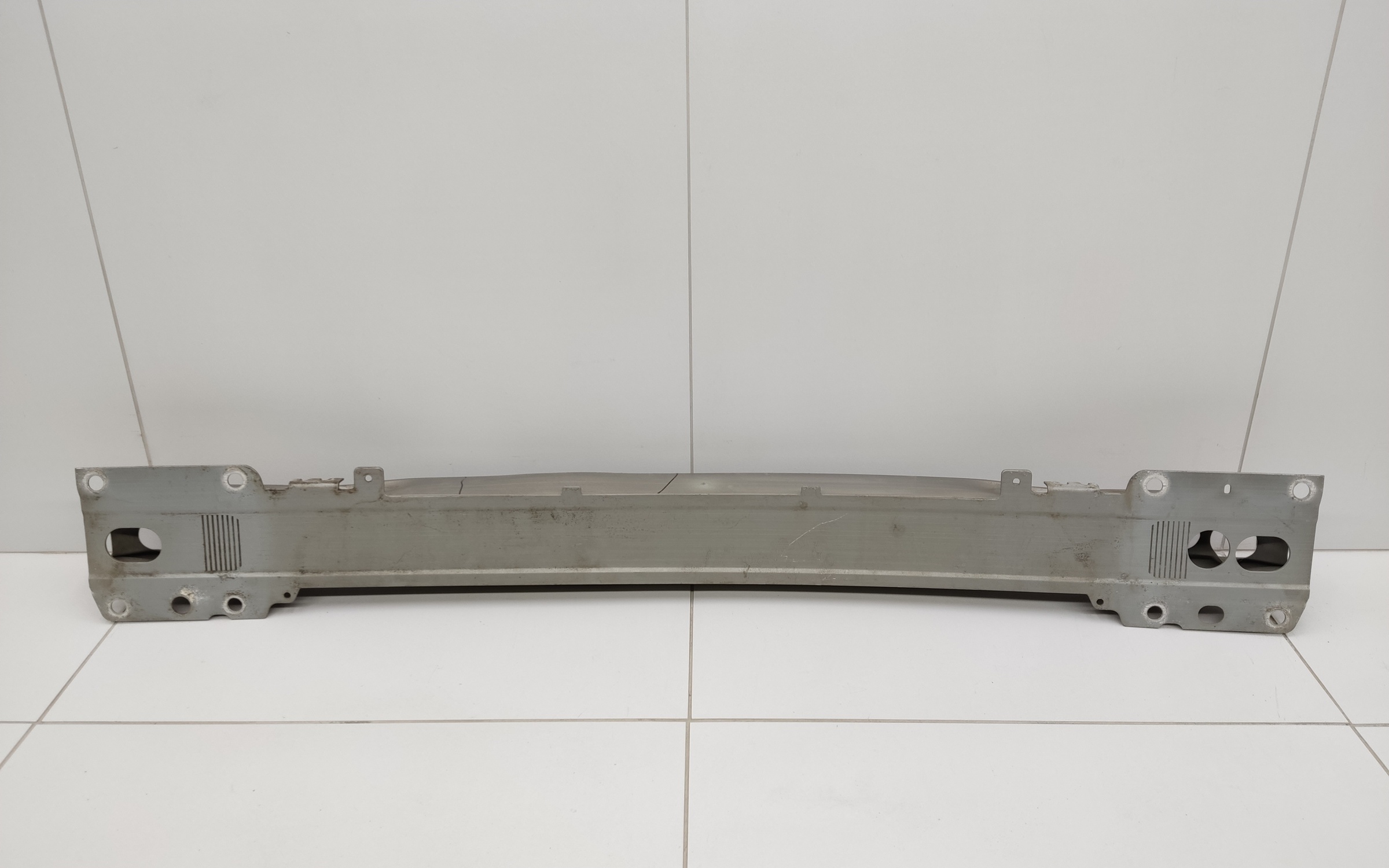 Усилитель переднего бампера Volvo S80 2