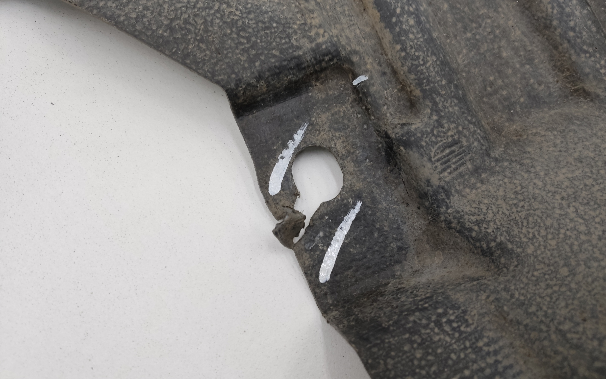 Защита двигателя левая часть Toyota Camry V55