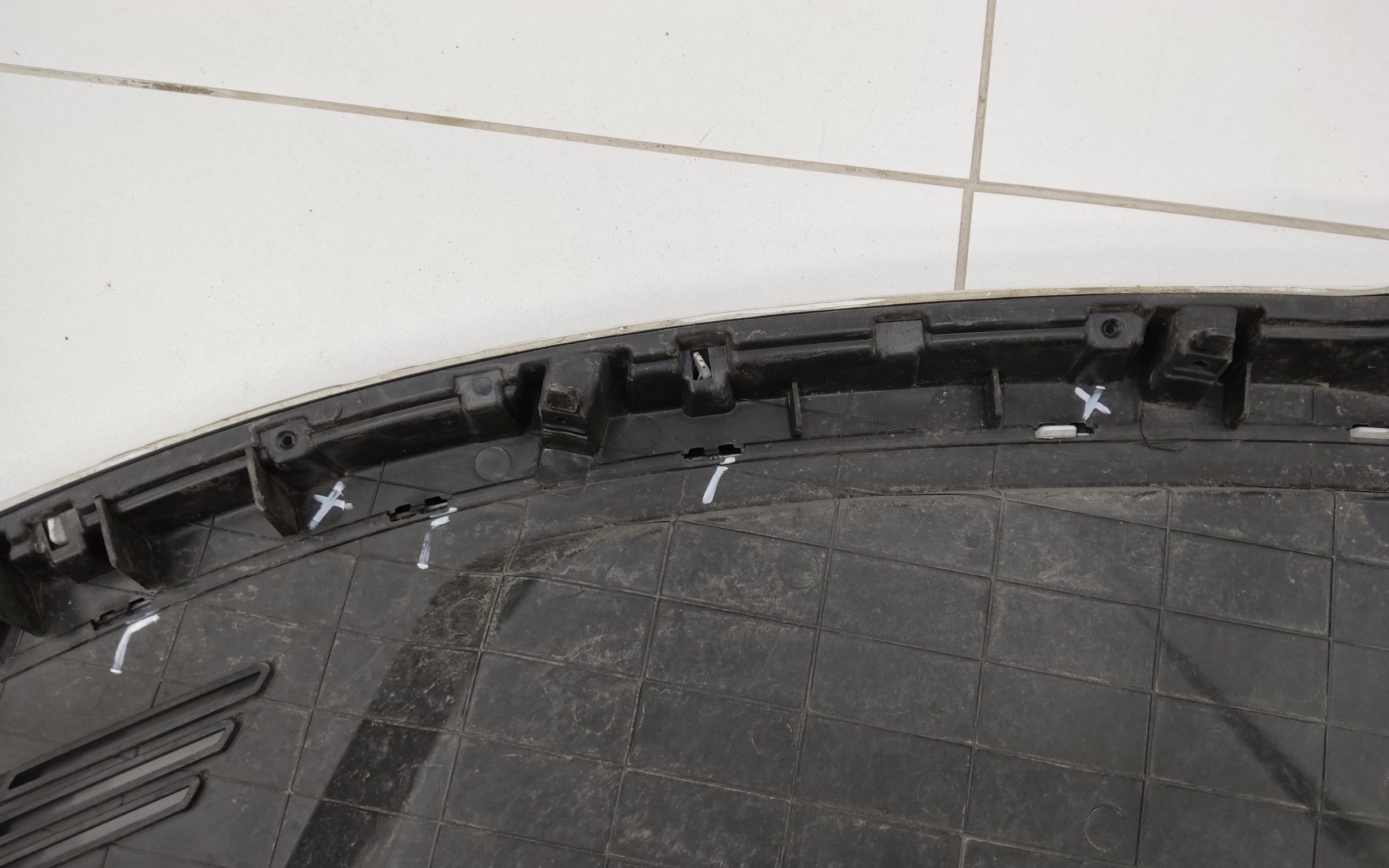 Накладка передней панели Kia Sorento 4