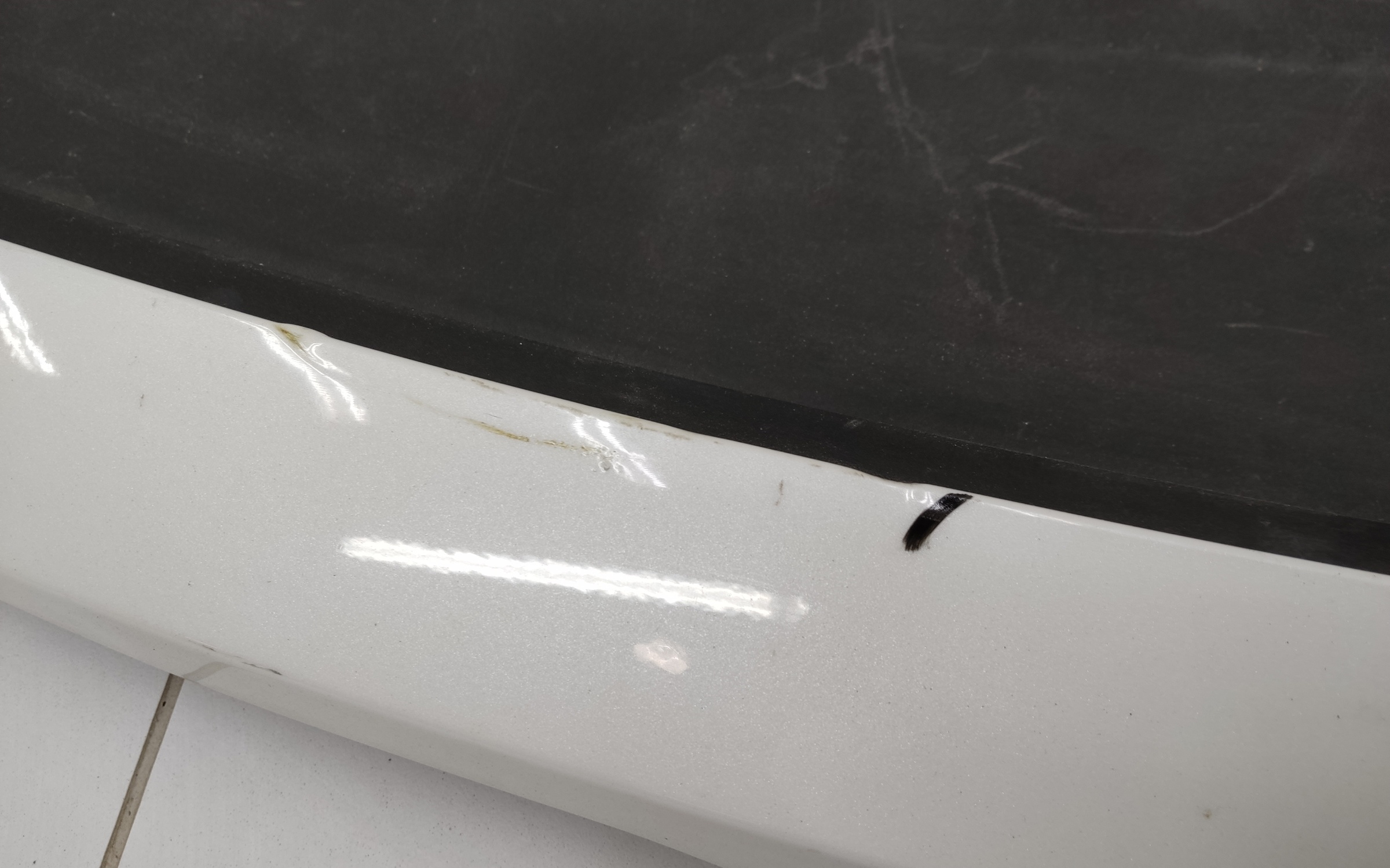 Накладка передней панели Kia Sorento 4