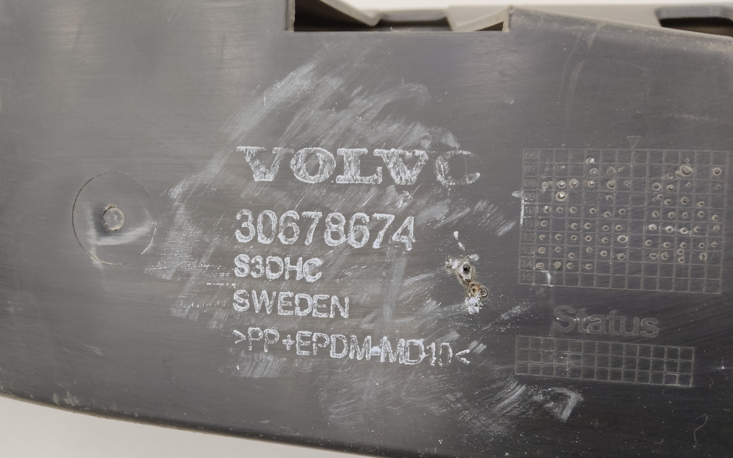 Абсорбер переднего бампера  Volvo XC70 2