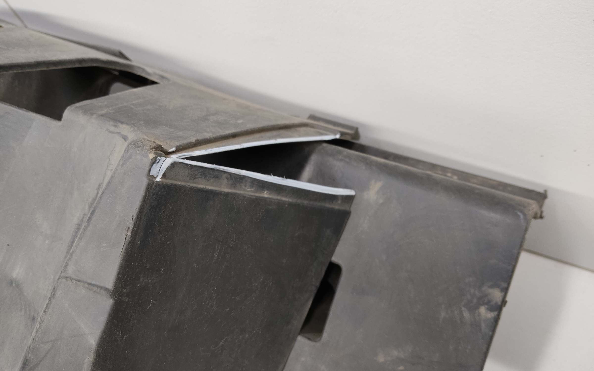 Абсорбер переднего бампера  Volvo XC70 2